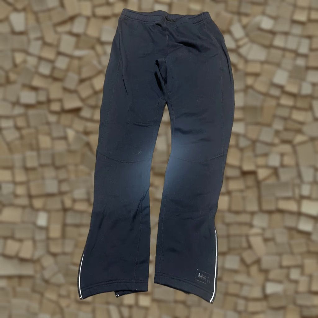 Vintage REI Pants Women's Size Medium Black Sweatpants Ankle Zip Side Zip Casual Pants M Black Sweatpants Ankle Zip Womens Size 32" / US 10 / IT 46 - 1 Thumbnail