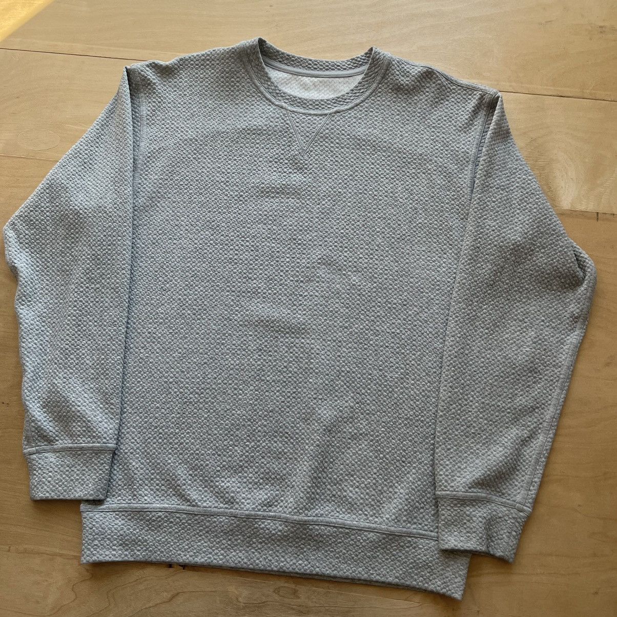 Lululemon Lululemon All Yours Bubble Dot Pullover Small Gray Casual Size US M / EU 48-50 / 2 - 8 Thumbnail
