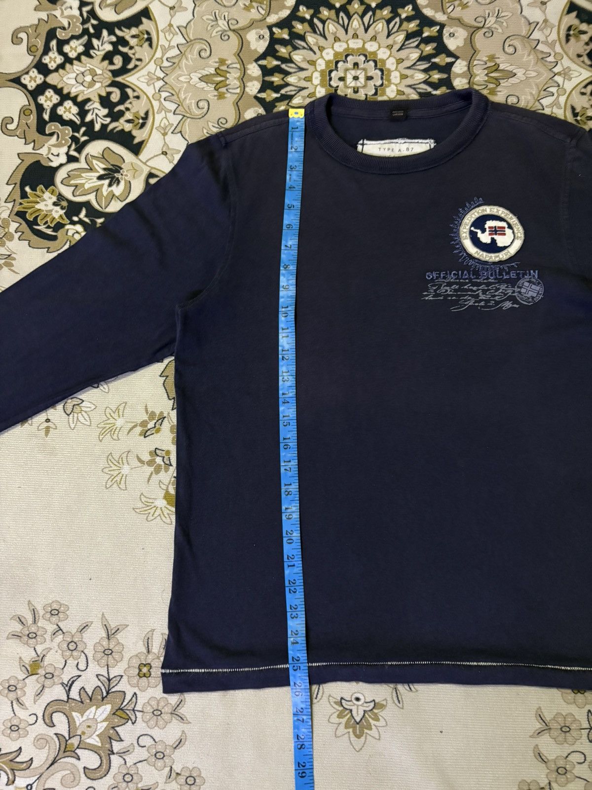 Designer × Japanese Brand × Napapijri Vintage Napapijri Patches Long Sleeve T-Shirt Size US M / EU 48-50 / 2 - 13 Thumbnail