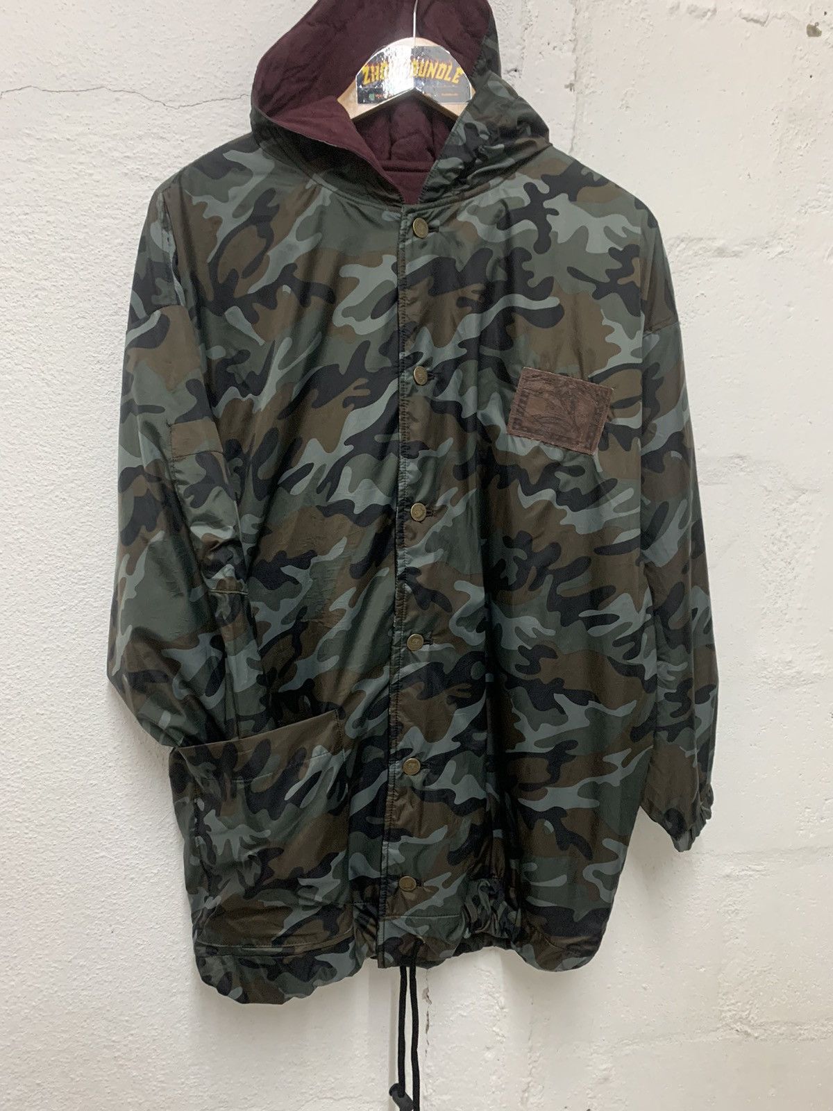 Japanese Brand Vintage Betty Boop Camo Buttom up Hoodie Size US M / EU 48-50 / 2 - 2 Thumbnail