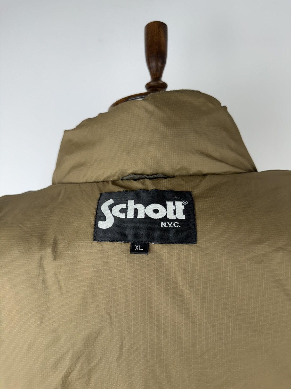 Schott × Vintage Men’s Vintage Schott NYC Puffer Vest Gilet size XL Size US XL / EU 56 / 4 - 6 Thumbnail