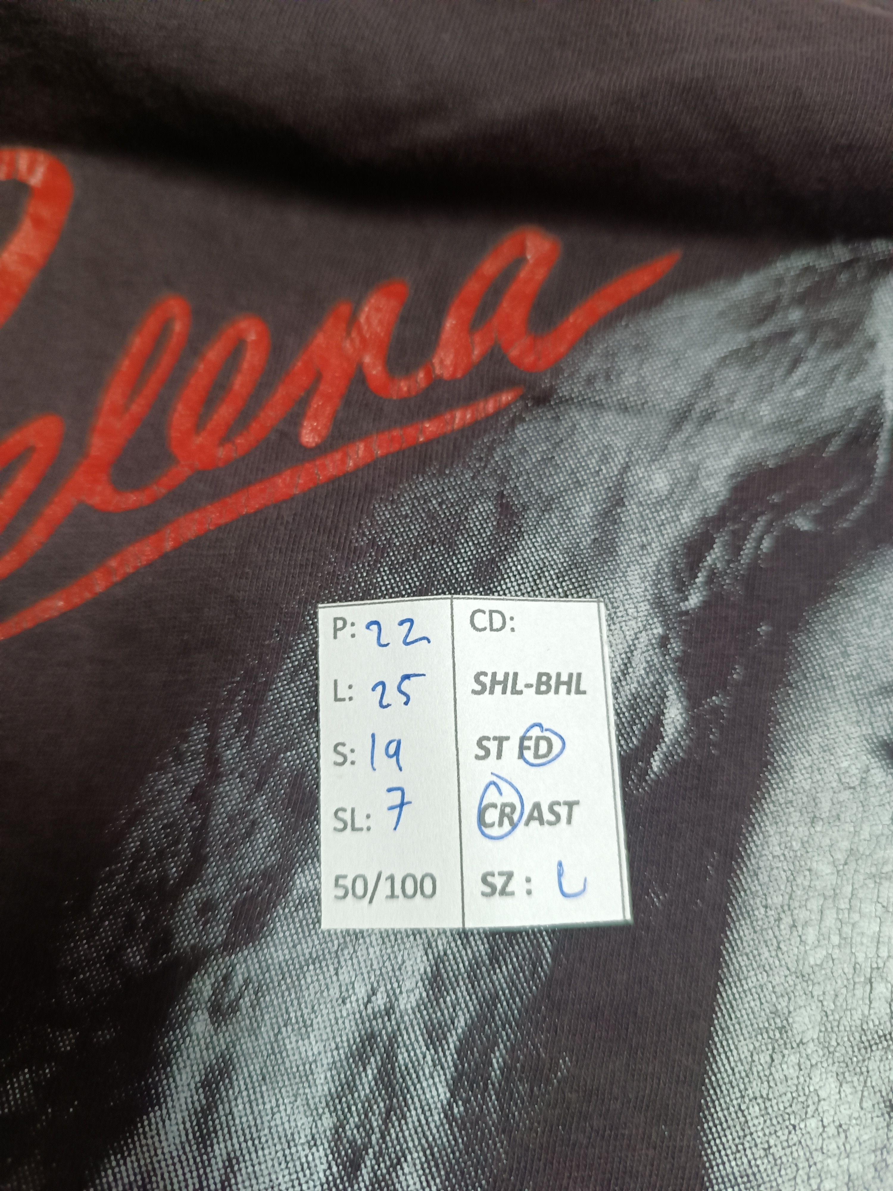 Vintage VINTAGE FADED SELENA QUEEN OF CUMBIA TEE VERY RARE Size US L / EU 52-54 / 3 - 16 Thumbnail