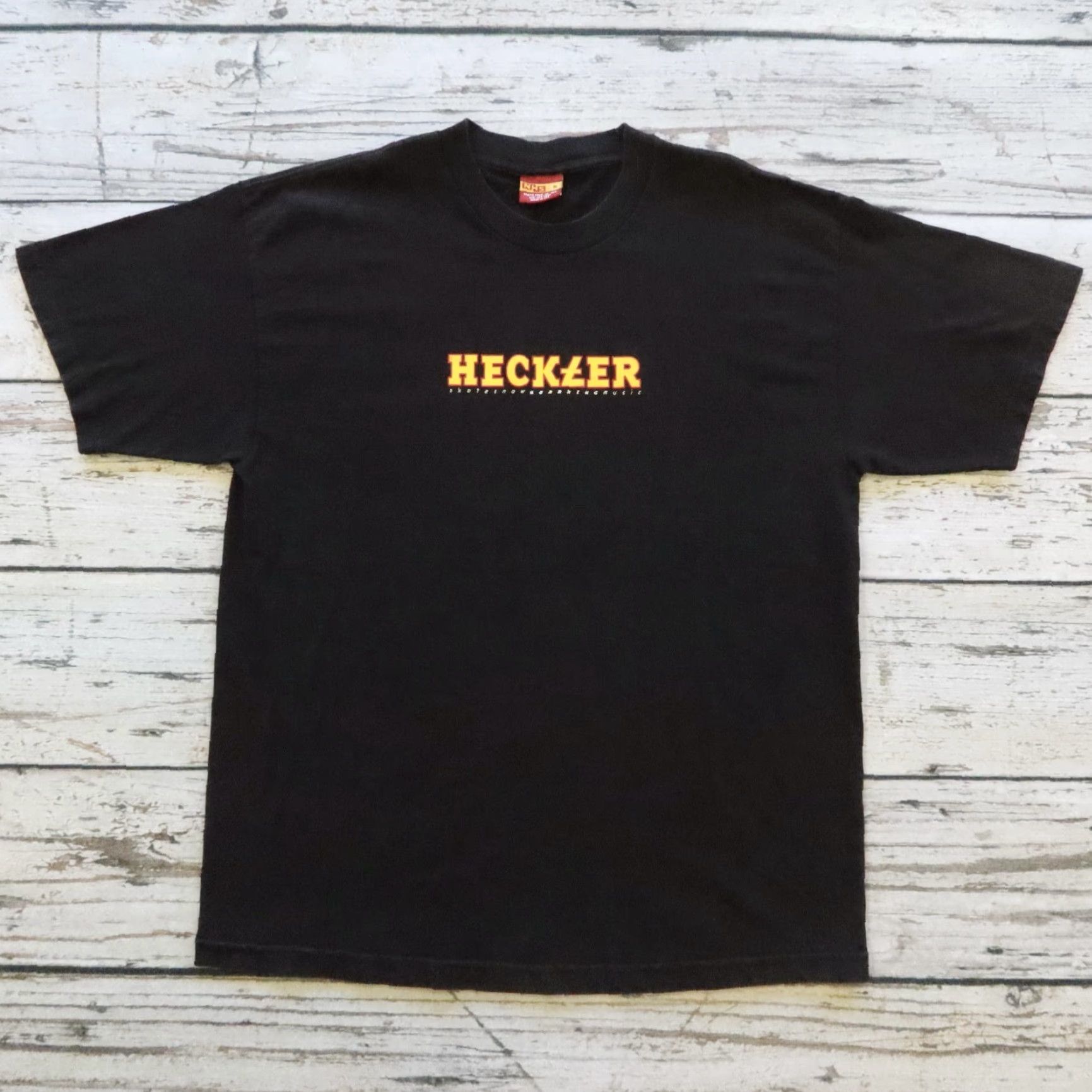 Vintage VINTAGE Heckler Shirt T-Shirt NHS Skate Snowboarding Music Magazine XL Black Mens Size US XL / EU 56 / 4 - 2 Thumbnail