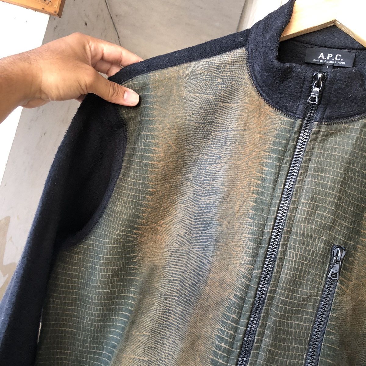 A.P.C. A.P.C Crocodile Skin Print Design Jacket Size US M / EU 48-50 / 2 - 11 Thumbnail