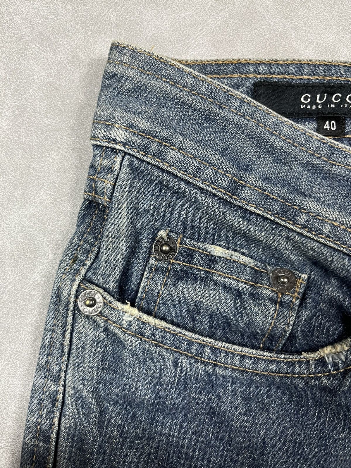 Gucci 90s Gucci denim pants Size 27" / US 4 / IT 40 - 14 Thumbnail