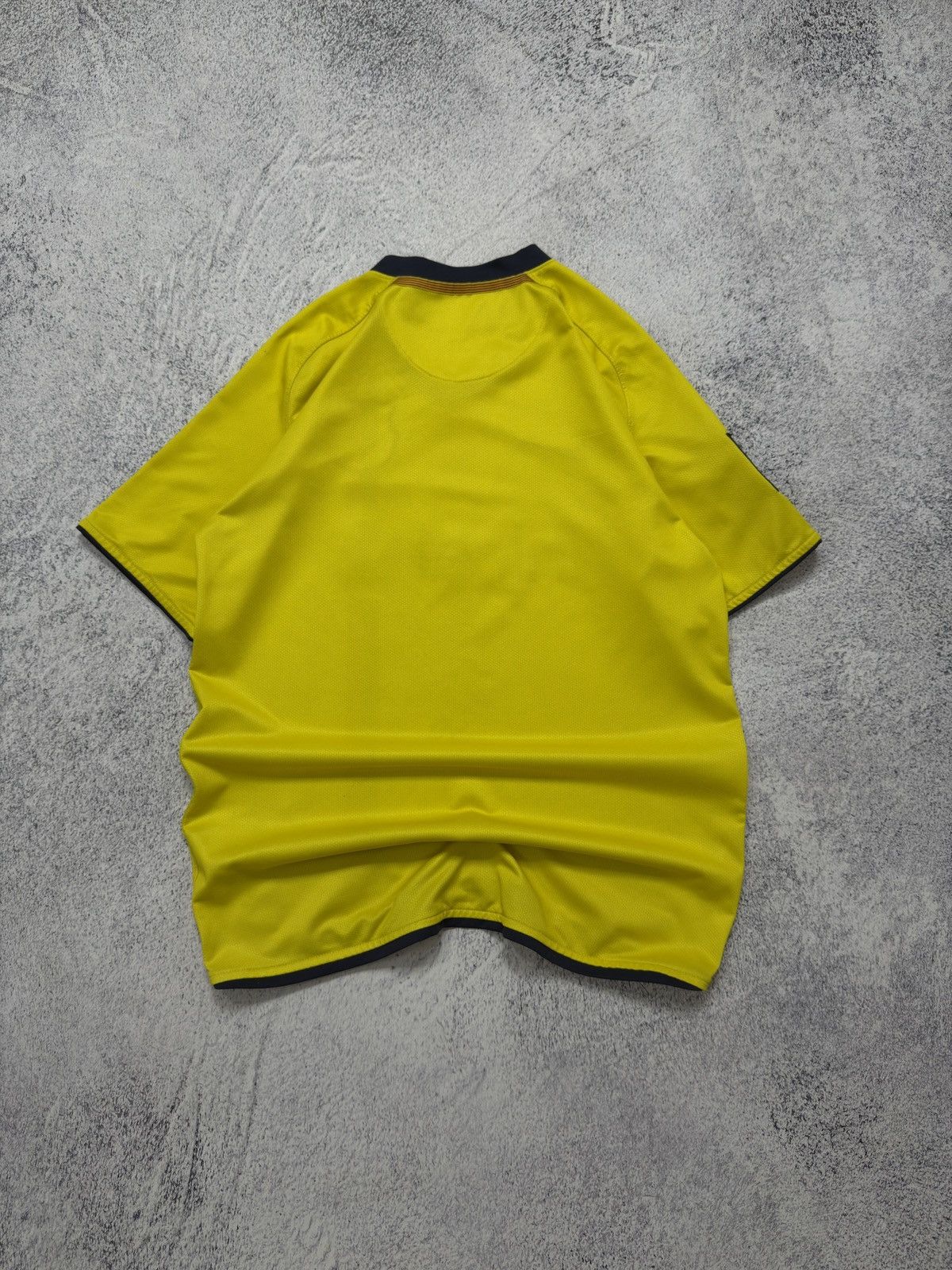 Nike NIKE BARCELONA 2008 2009 AWAY FOOTBALL SHIRT SOCCER JERSEY Size US S / EU 44-46 / 1 - 10 Thumbnail