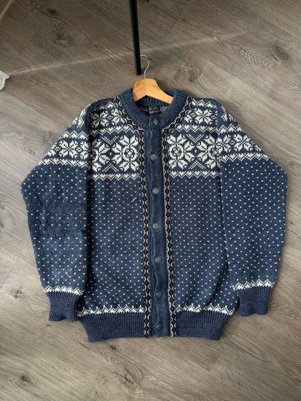 Dale Of Norway × Vintage Dale of Norway Cardigan Wool Nordic Snowflake Knit Sweater Size US M / EU 48-50 / 2 - 2 Thumbnail