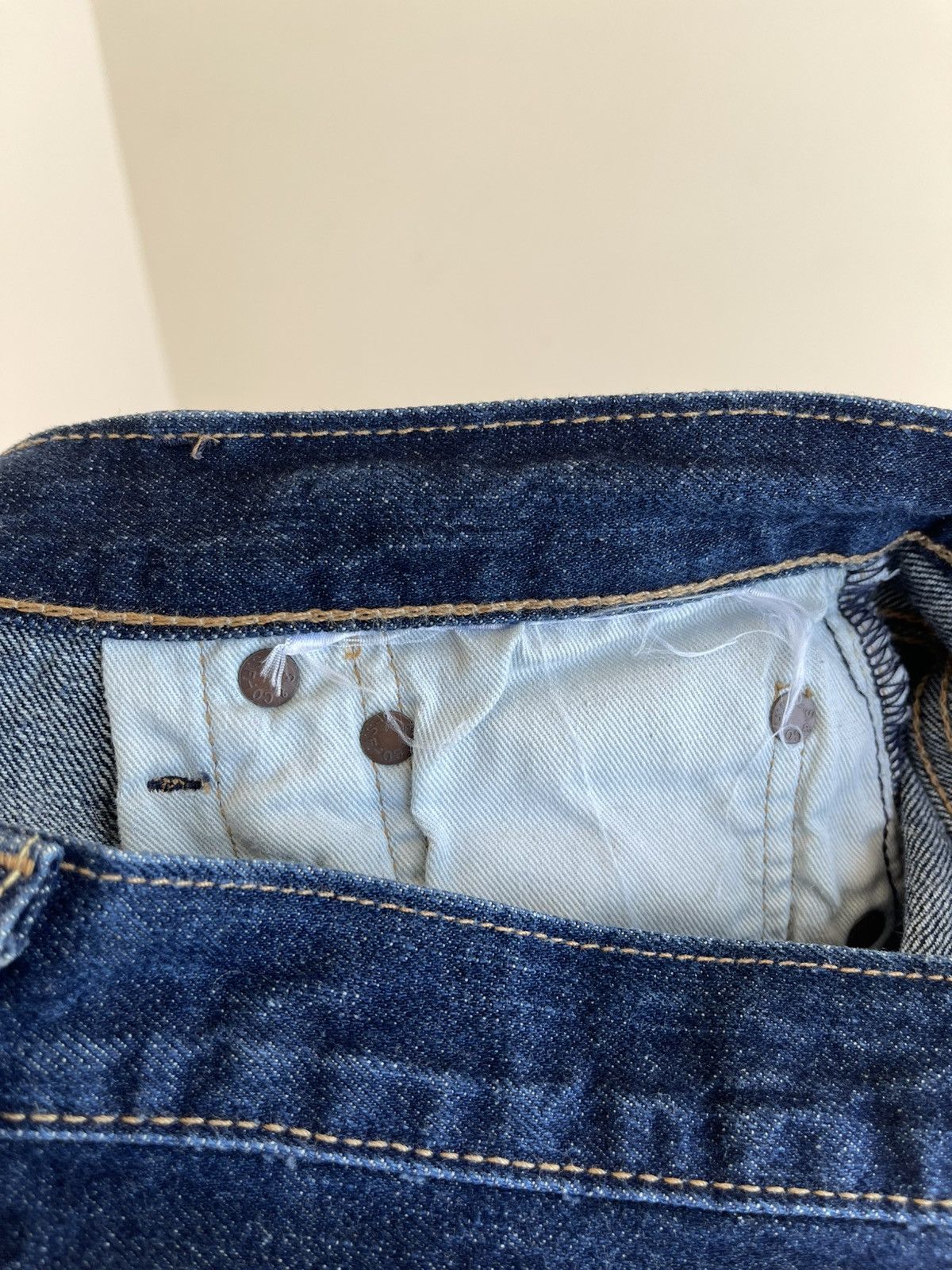 Levi's Premium 501 Straight Regular Fit 5 Pocket Denim Jeans 28x30 Size US 28 / EU 44 - 14 Thumbnail