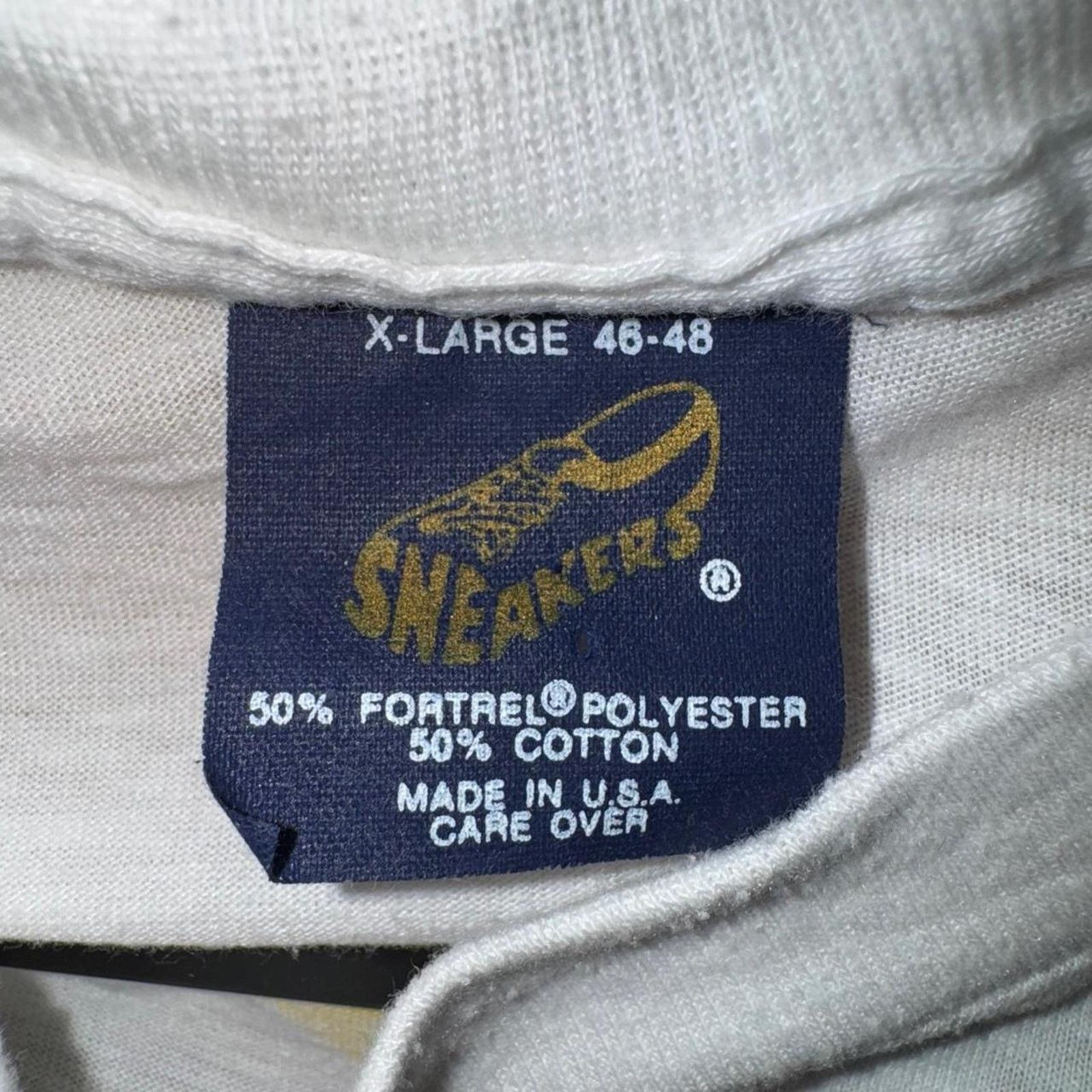 Vintage XL - Vintage y2k "dad in shirt" caution funny t-shirt Size US XL / EU 56 / 4 - 4 Thumbnail