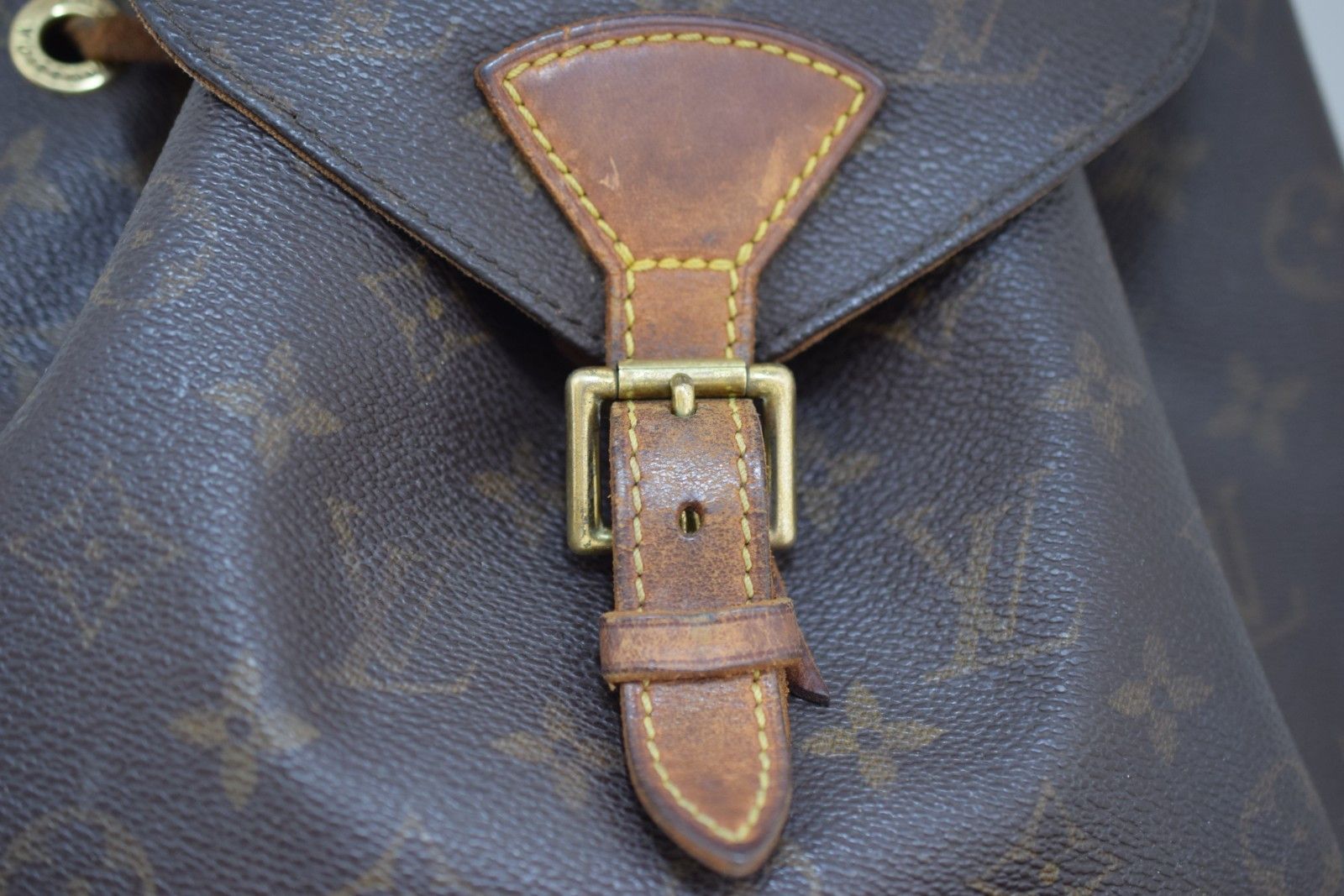 Louis Vuitton Louis Vuitton Montsouris MM Backpack Monogram M51136 Size ONE SIZE - 11 Thumbnail