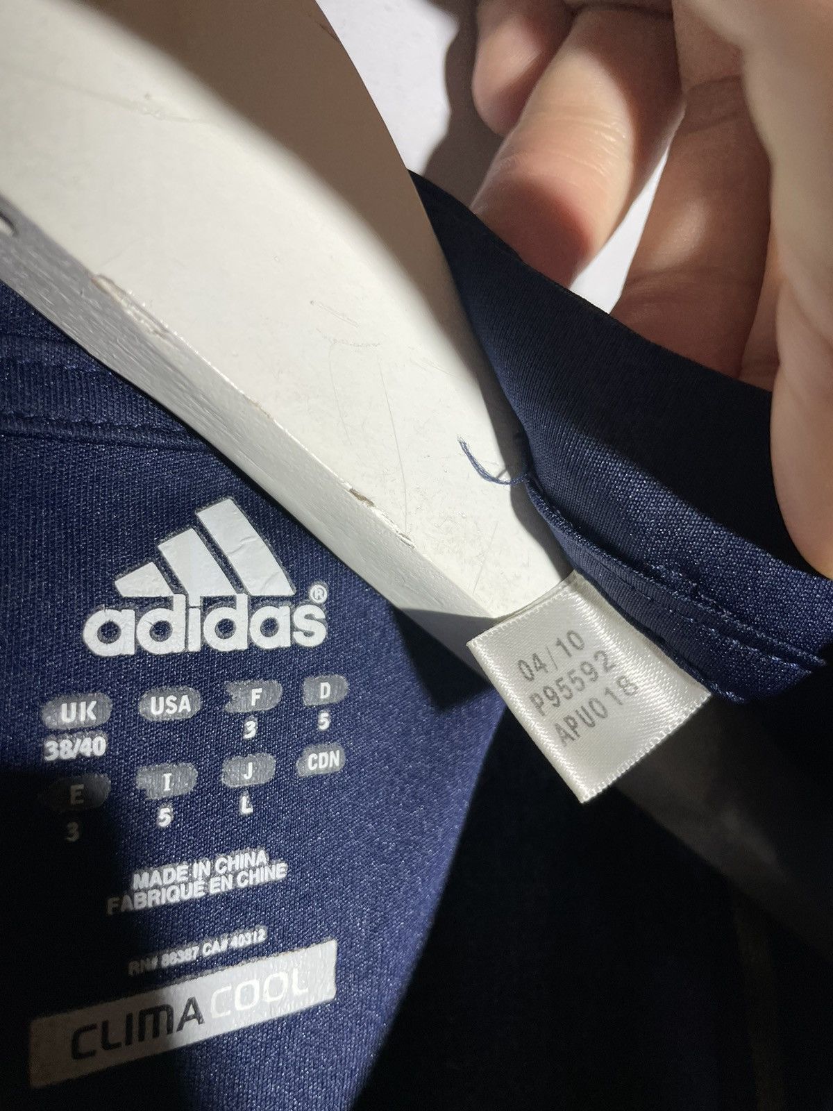 Adidas × Chelsea Soccer Chelsea FC Adidas 2010/11 Training Y2k Football Shirt Size US M / EU 48-50 / 2 - 14 Thumbnail