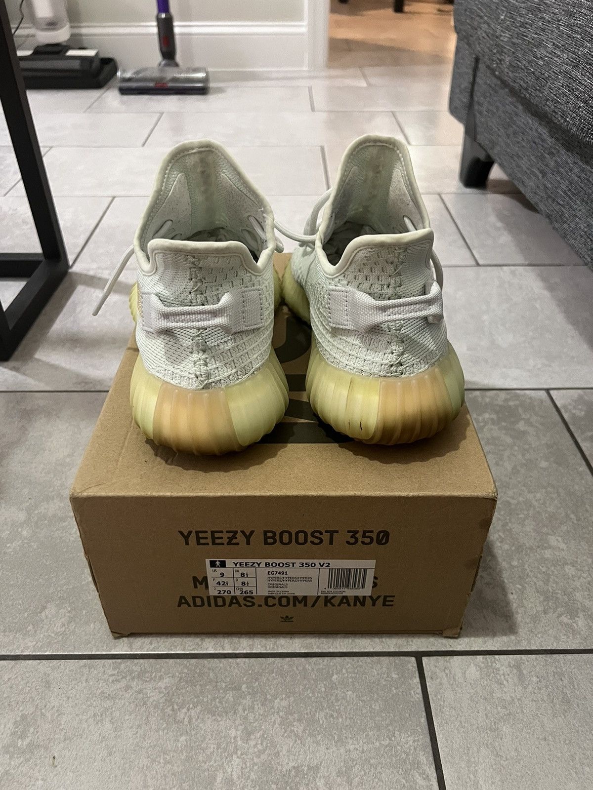 Adidas Adidas Yeezy Boost 350 V2 ‘Hyperspace’ (2019) Size 9 Size US 9 / EU 42 - 4 Thumbnail