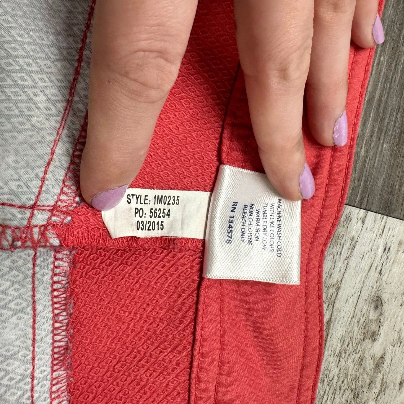 Vineyard Vines Vineyard Vines Sharks Coral Pink Blue Mens 40 Diamond Textured Swim Board Shorts Size US 40 / EU 56 - 5 Thumbnail