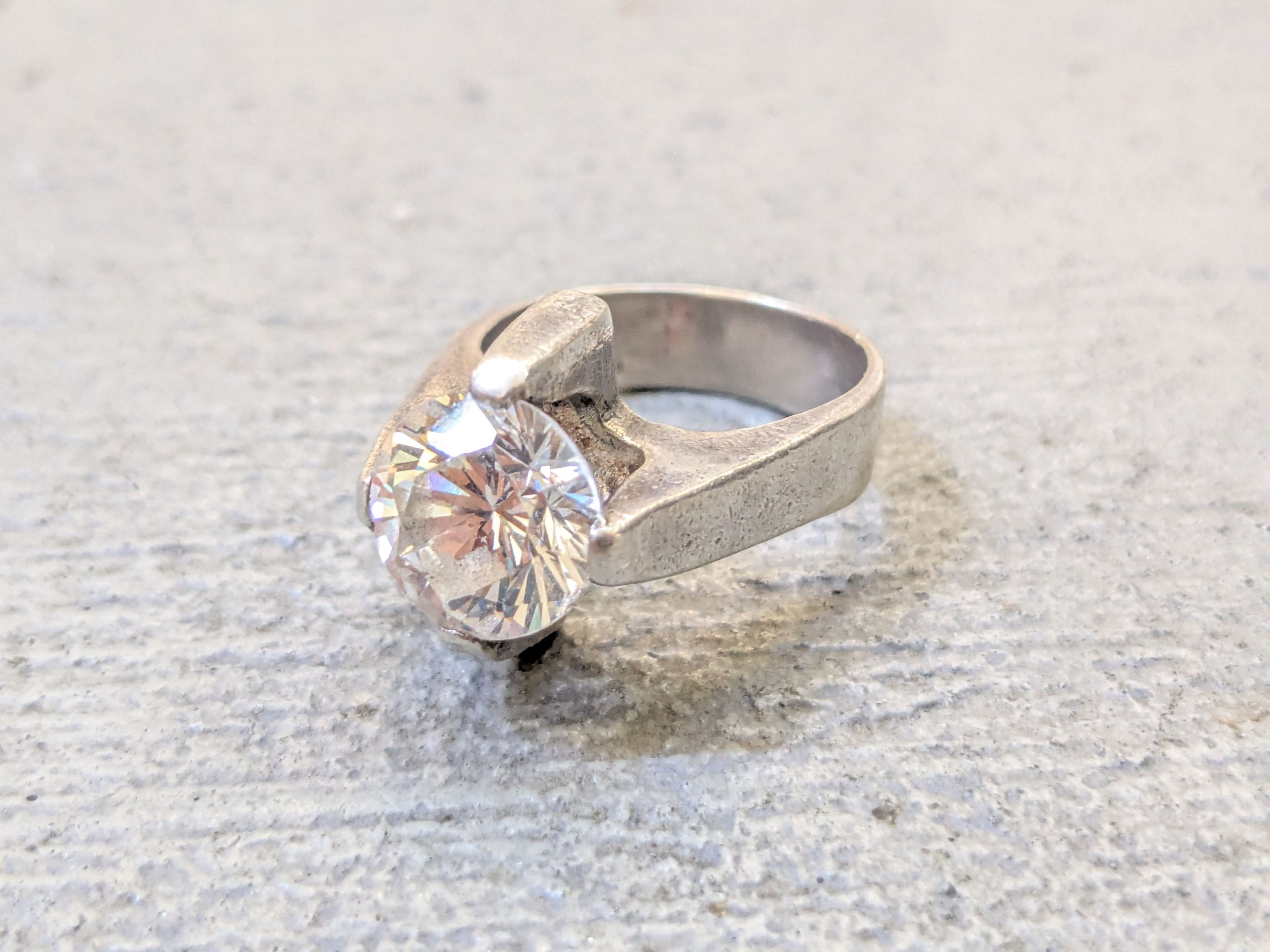 Jewelry Vintage Sterling Silver Ring CZ 7.5 Modern Avant Garde Size ONE SIZE - 2 Thumbnail