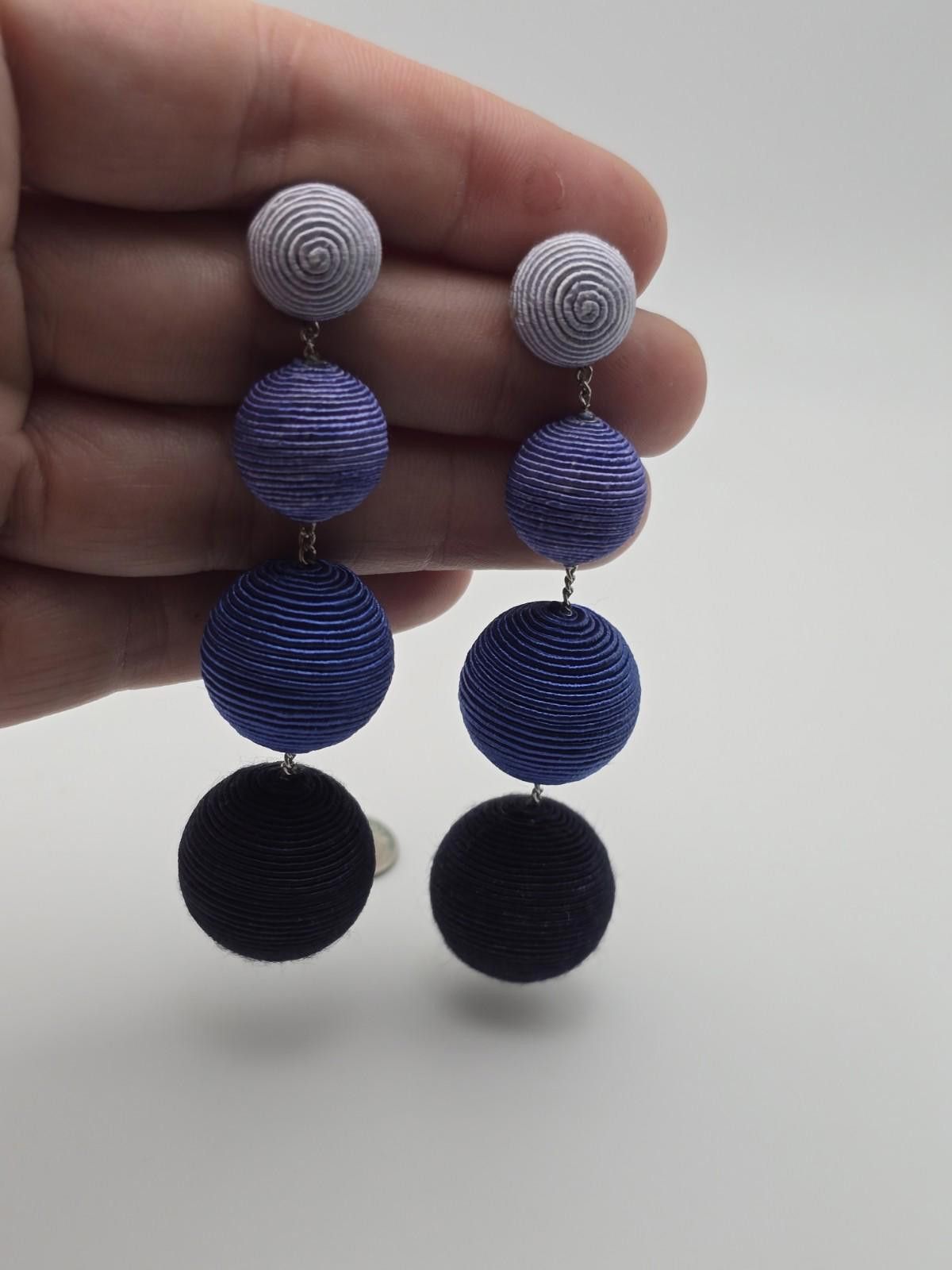 Other Unsigned Rebecca de Ravenel Style Ombre Ball Drop Earrings Size ONE SIZE - 1 Thumbnail