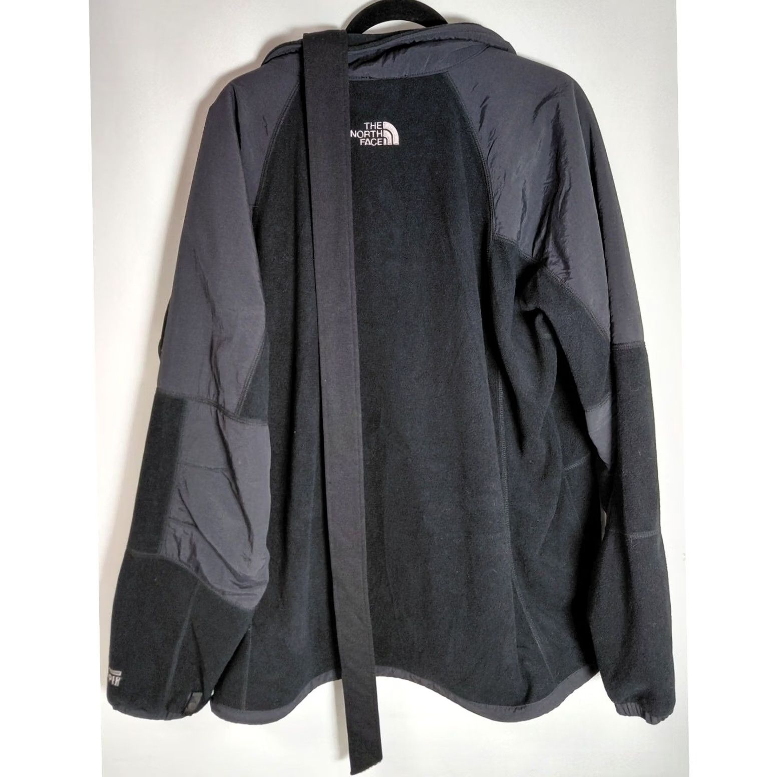 The North Face THE NORTH FACE Fleece Jacket Black Solid Long Sleeve Men XXL Size US XXL / EU 58 / 5 - 2 Thumbnail