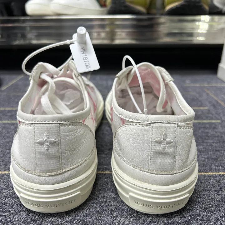Louis Vuitton Louis Vuitton Stellar Pink Print Low-Top Sneakers -2508 Size US 6 / IT 36 - 3 Thumbnail