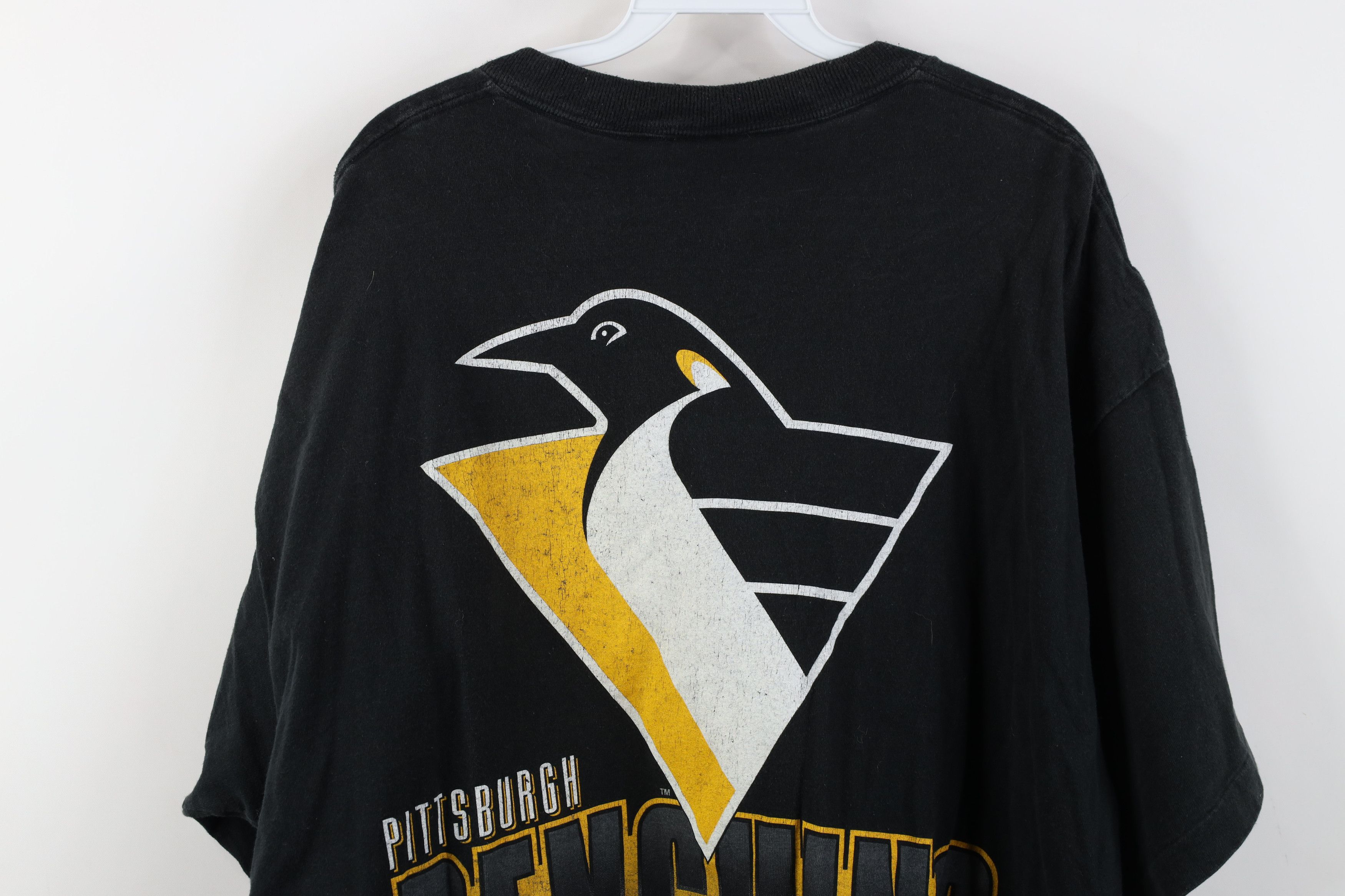 Vintage Vintage 90s Pittsburgh Penguins Hockey T-Shirt Black USA Size US XXL / EU 58 / 5 - 14 Thumbnail
