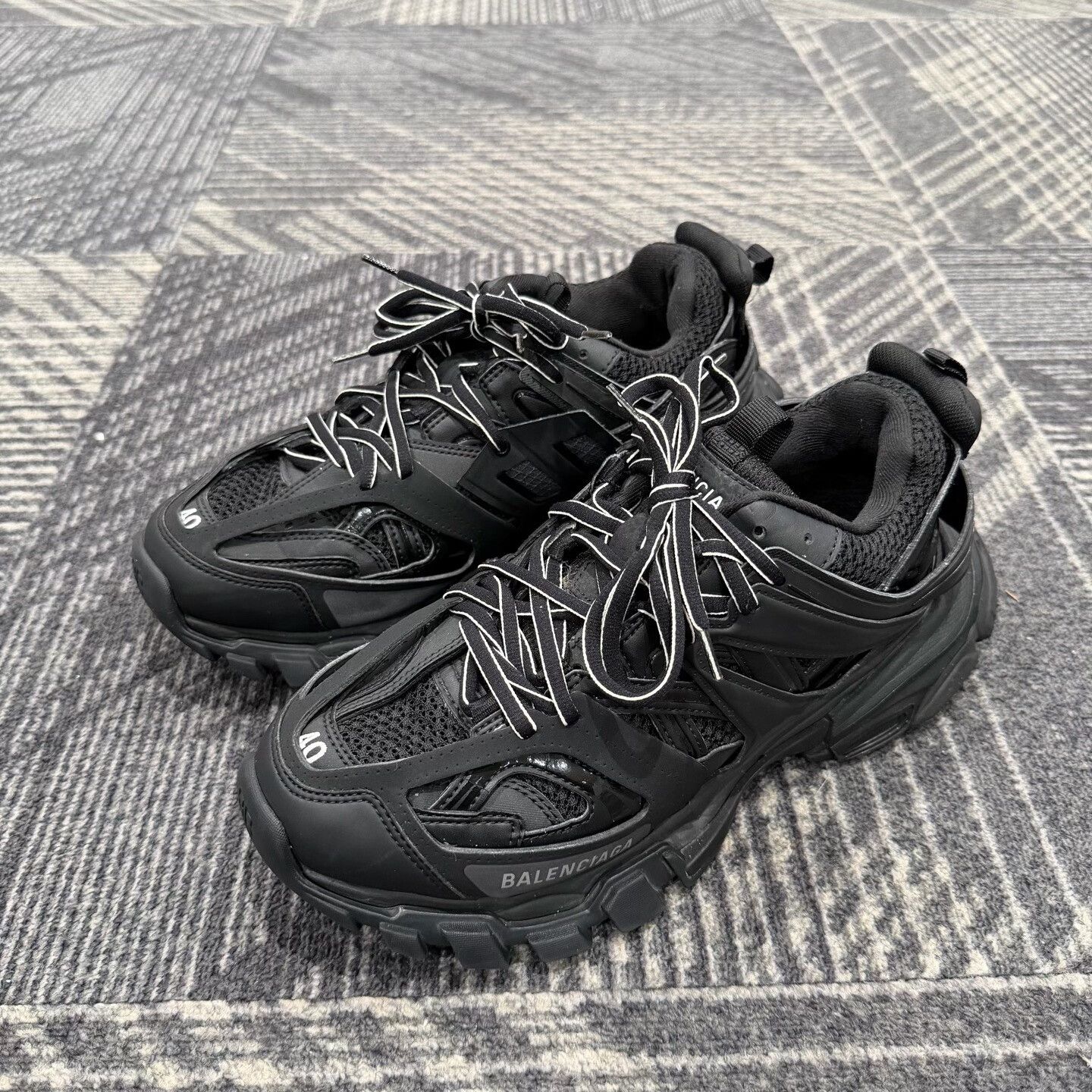 Balenciaga Balenciaga Track Black Dad Sneakers Size 40 Size US 7 / EU 40 - 1 Thumbnail