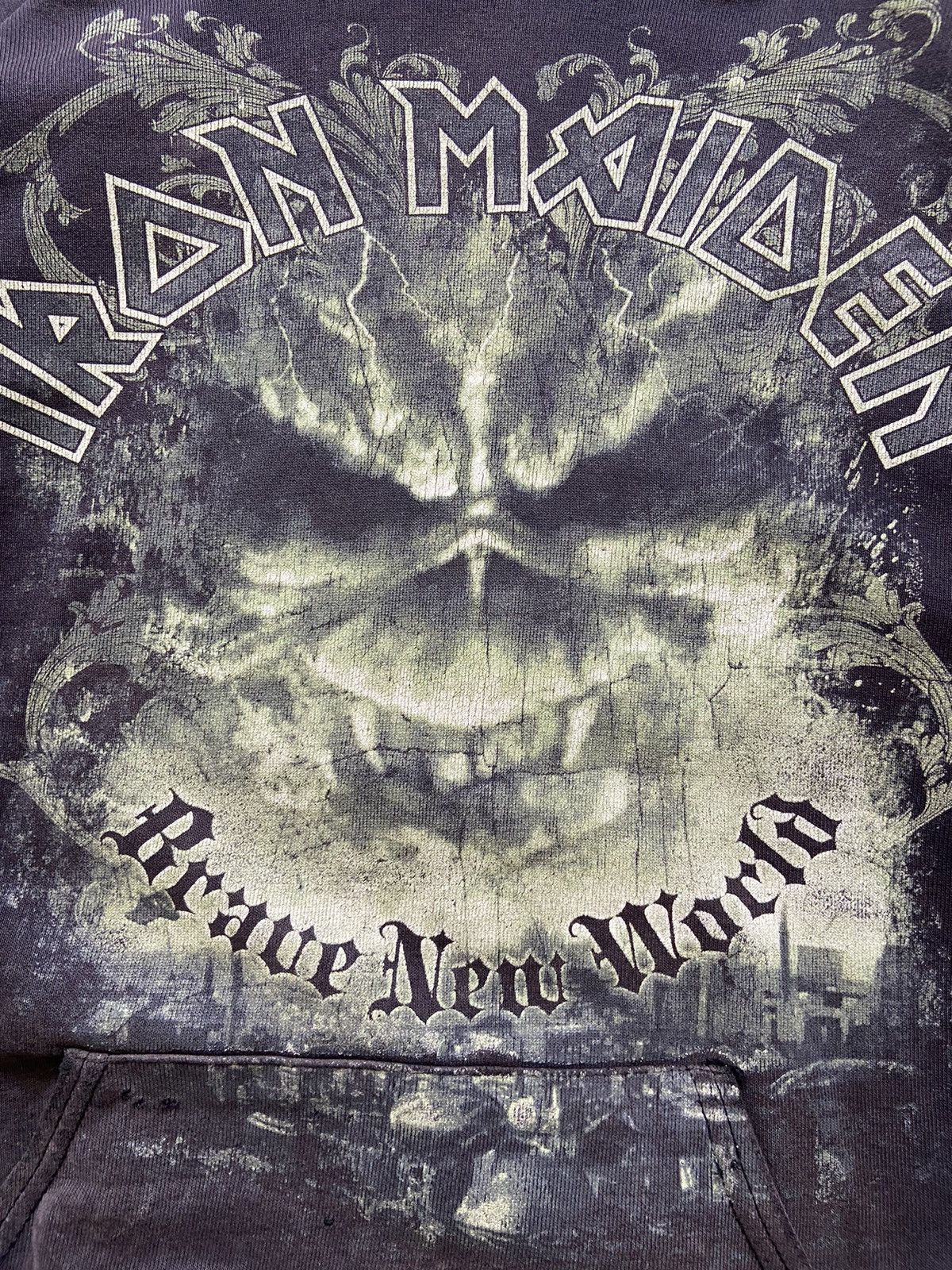 Band Tees Vintage 00’s Iron Maiden Brave New World Band Trashed Hoodie Size US L / EU 52-54 / 3 - 3 Thumbnail