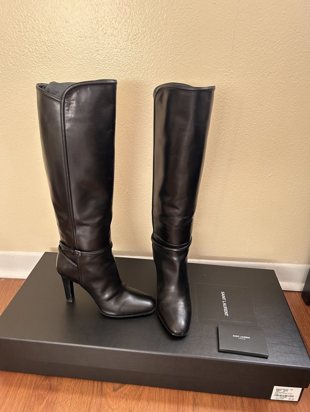 Yves Saint Laurent Saint Laurent Leather Boots Size US 7 / IT 37 - 1 Thumbnail