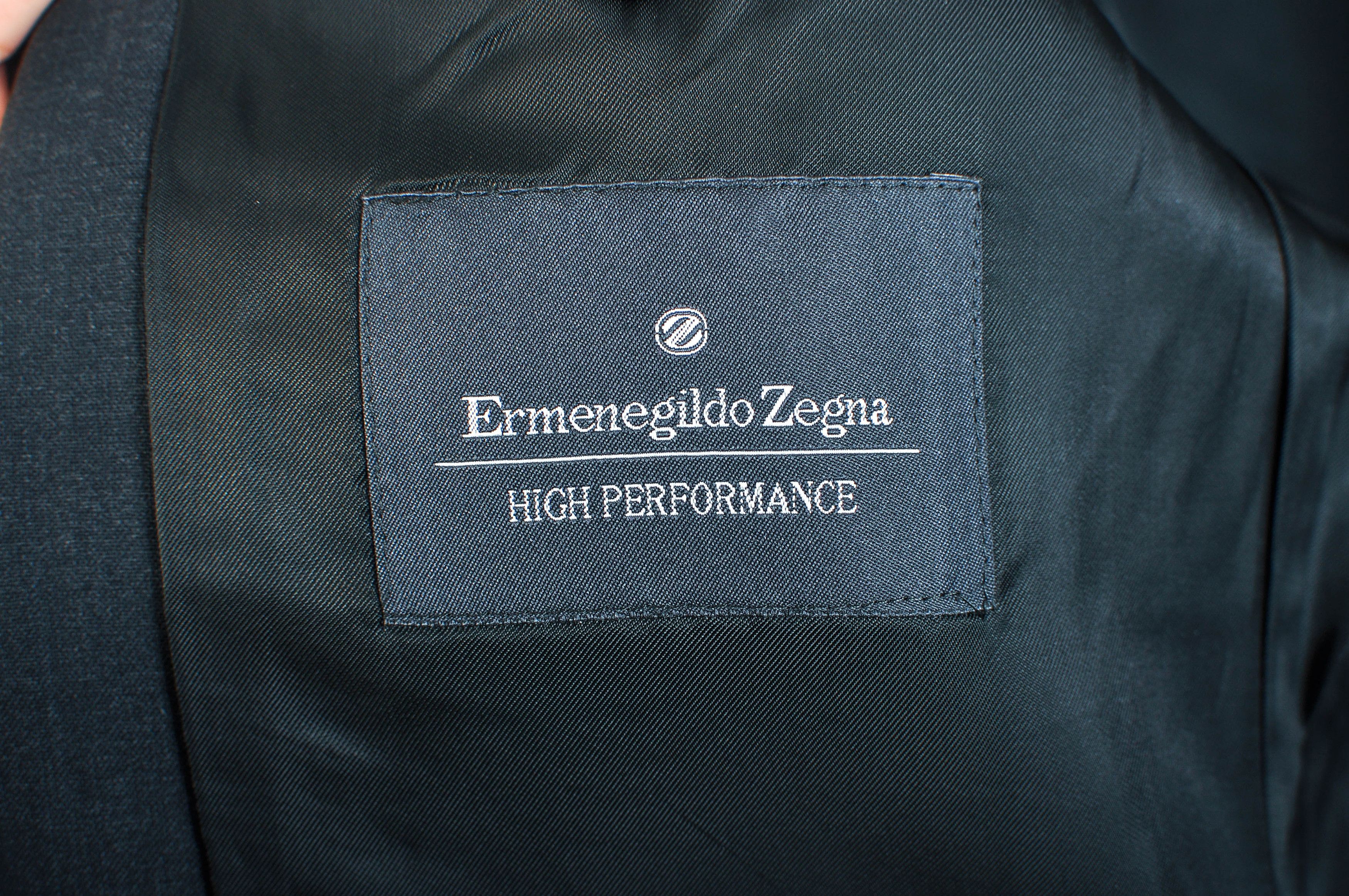 Ermenegildo Zegna Vintage Y2K Ermenegildo Zegna High Performance Wool Suit Size 44R - 4 Thumbnail