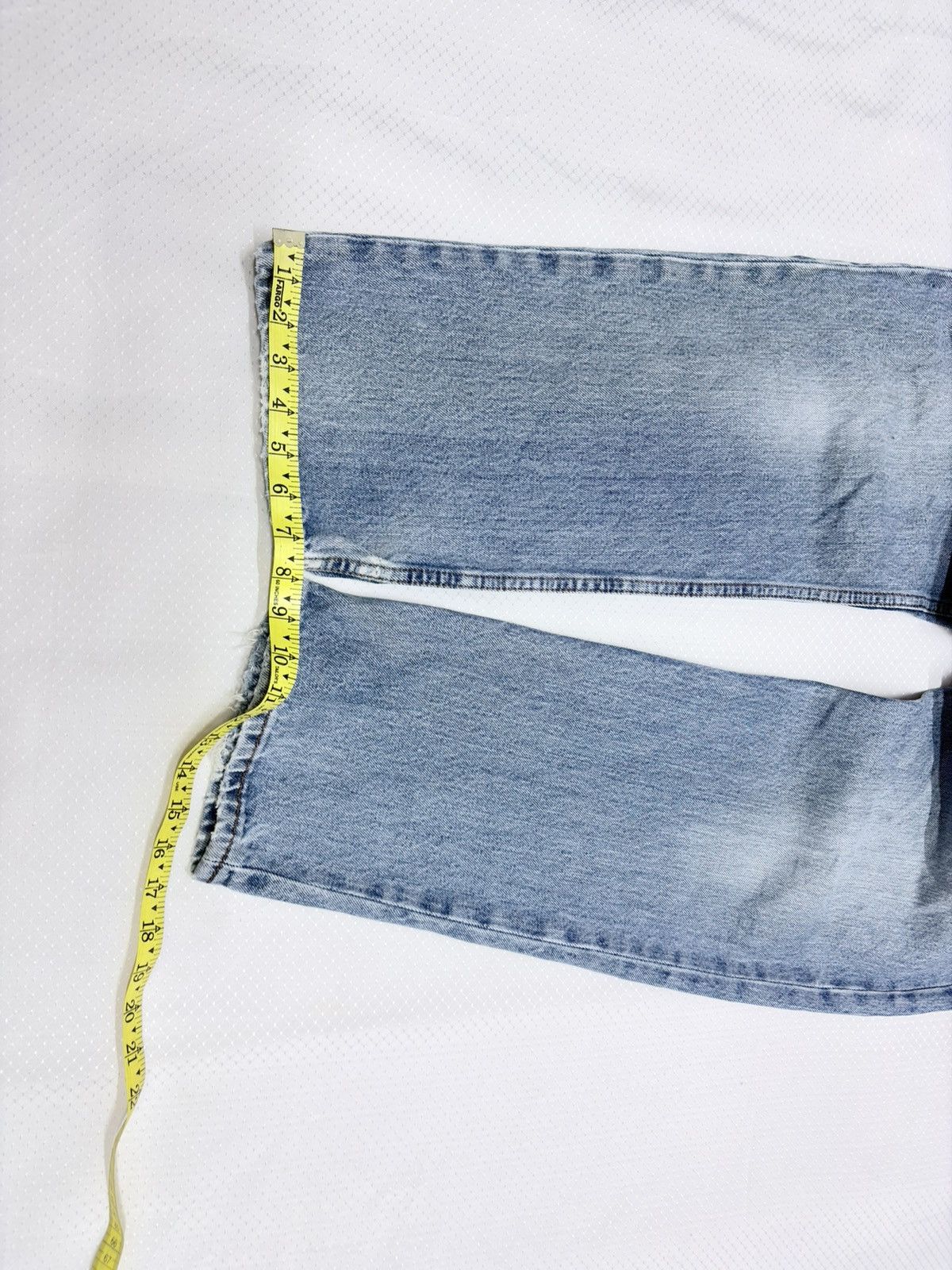 Levi's Levi's 550 Relaxed Fit Light Wash Vintage Denim Jeans W34 Size US 34 / EU 50 - 4 Thumbnail