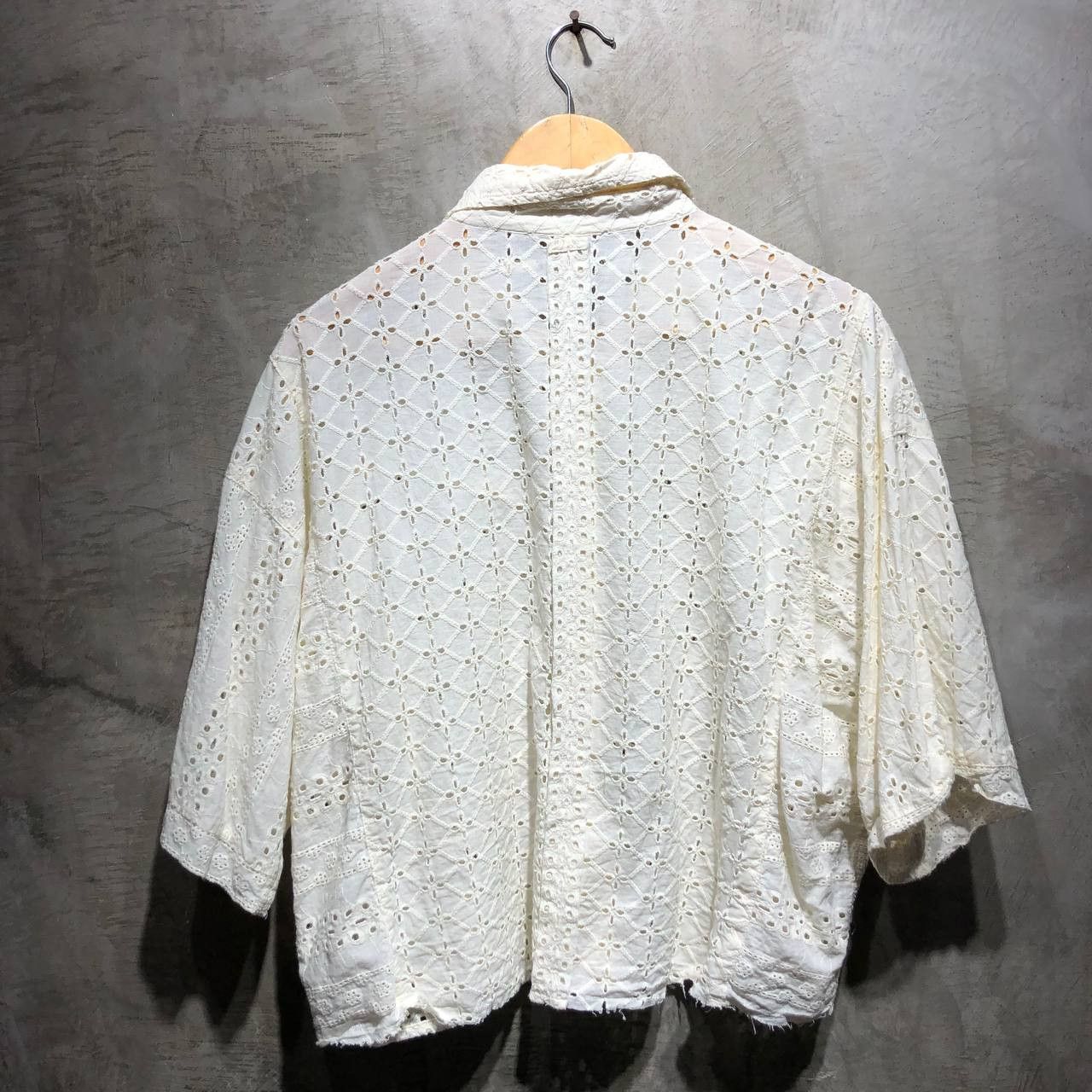 Japanese Brand Niko And… embroidered lace patchwork cropped shirt Size US XXL / EU 58 / 5 - 4 Thumbnail