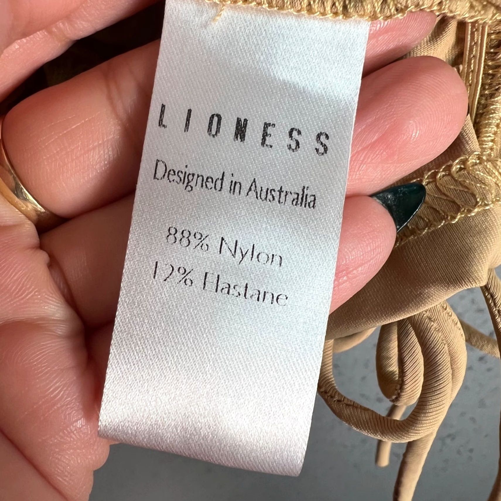 Lioness Lioness Womens Top Sleeveless Ruched Tan Adjustable Side Ties L Beige Adult Large Shirt Summer Womens) Size L / US 10 / IT 46 - 4 Thumbnail