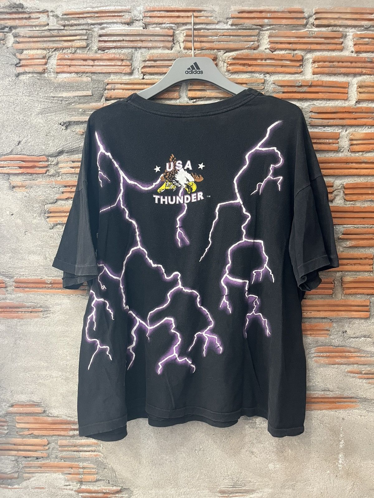 Vintage Vintage AMERICAN THUNDER PITBULL Bikeer 90’s Tshirt Size US XL / EU 56 / 4 - 2 Thumbnail