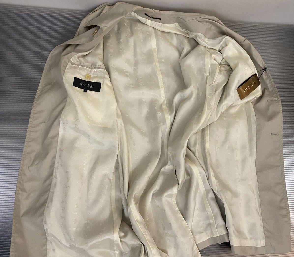 Gucci Gucci 🇮🇹 Stone Khaki Guccissima Lined Mackintosh Coat 48 NWT Size US M / EU 48-50 / 2 - 9 Thumbnail