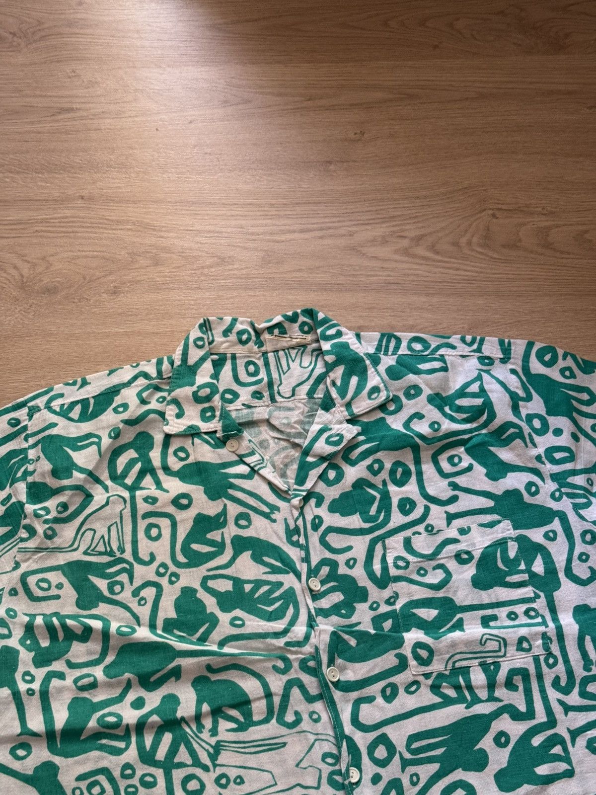 Vintage Vintage 80s Hawaiian Hand Made Monkey Over Print Baggy Shirt Size US XL / EU 56 / 4 - 2 Thumbnail