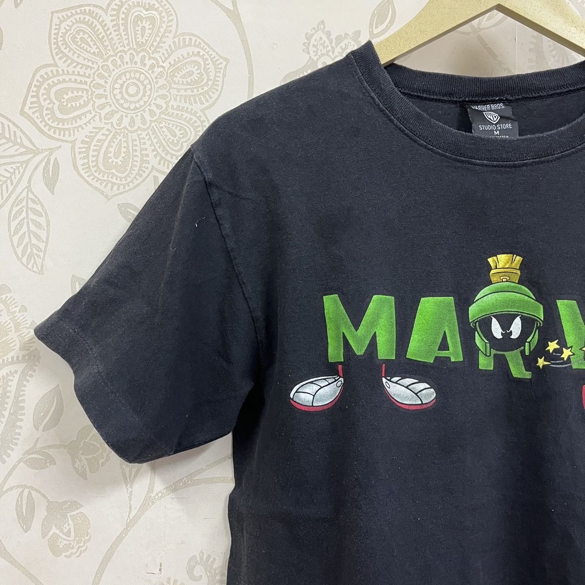 Cartoon Network × Vintage × Warner Bros Vintage 90s Marvin X Warner Bros Studio Single Stitches Size US M / EU 48-50 / 2 - 3 Thumbnail