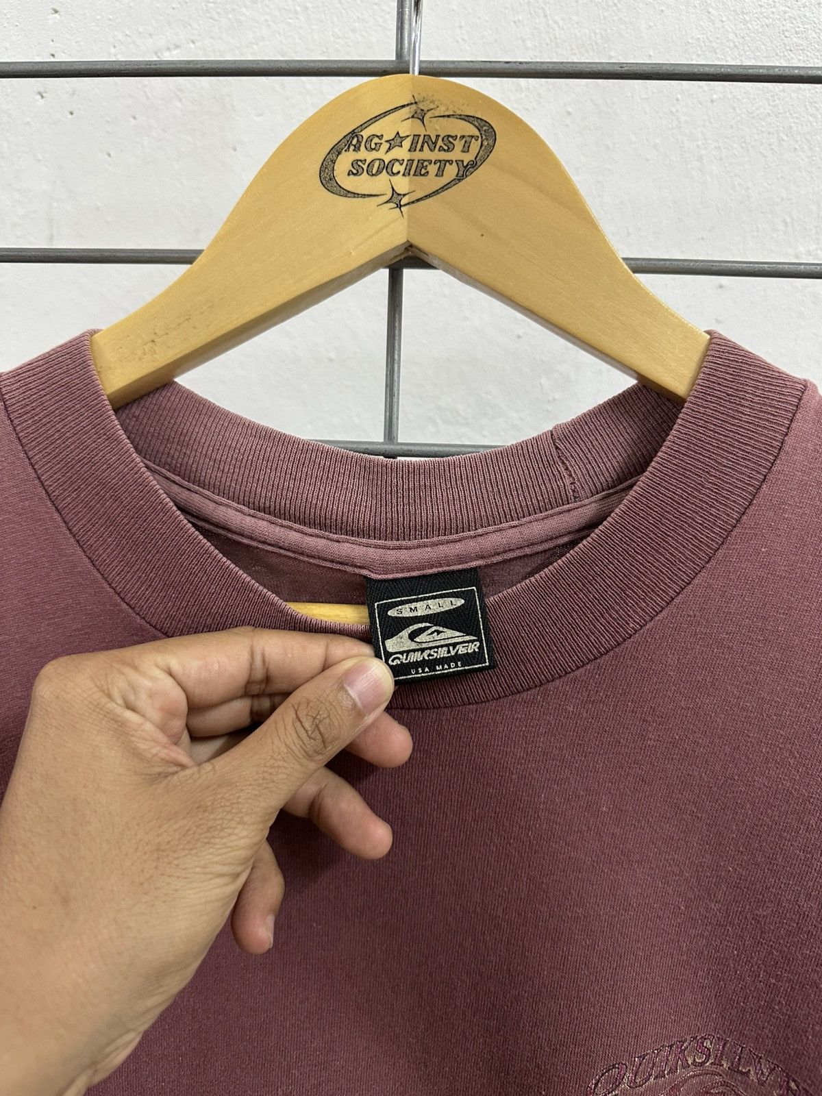 Quiksilver Rare And Beautiful Vintage 90’s Quiksilver Surf Tee Size US S / EU 44-46 / 1 - 6 Thumbnail