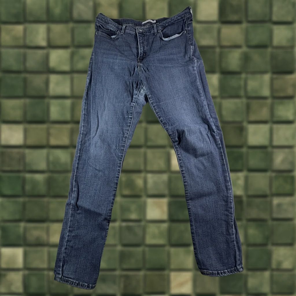 Levi's Levi's 311 Shaping Skinny Jeans Women Dark Wash Distressed 34x32 Denim 5-Pocket Logo Zipper Button Size 24" / US 00 / IT 34 - 1 Thumbnail