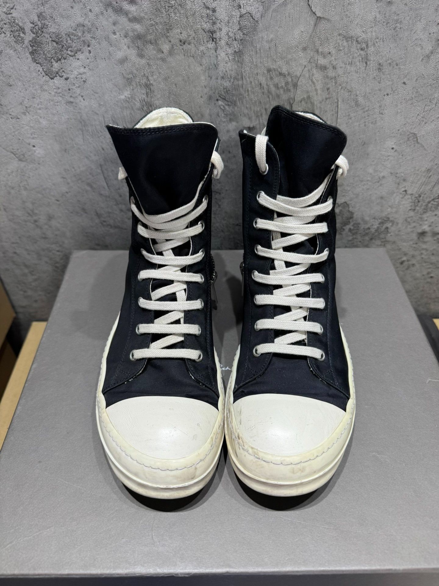Converse Converse Silk Black Hoodie 40 Men Size US M / EU 48-50 / 2 - 1 Thumbnail
