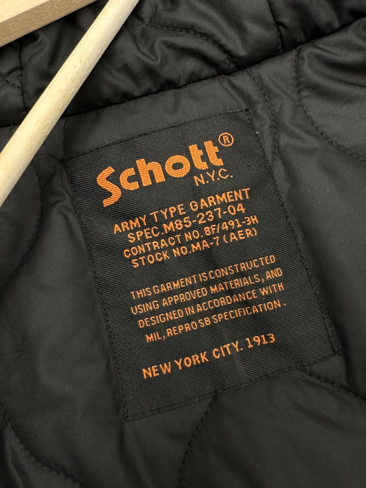 Schott SCHOTT Reversible Multipocket Quilted Hooded Jacket Size US XXL / EU 58 / 5 - 13 Thumbnail