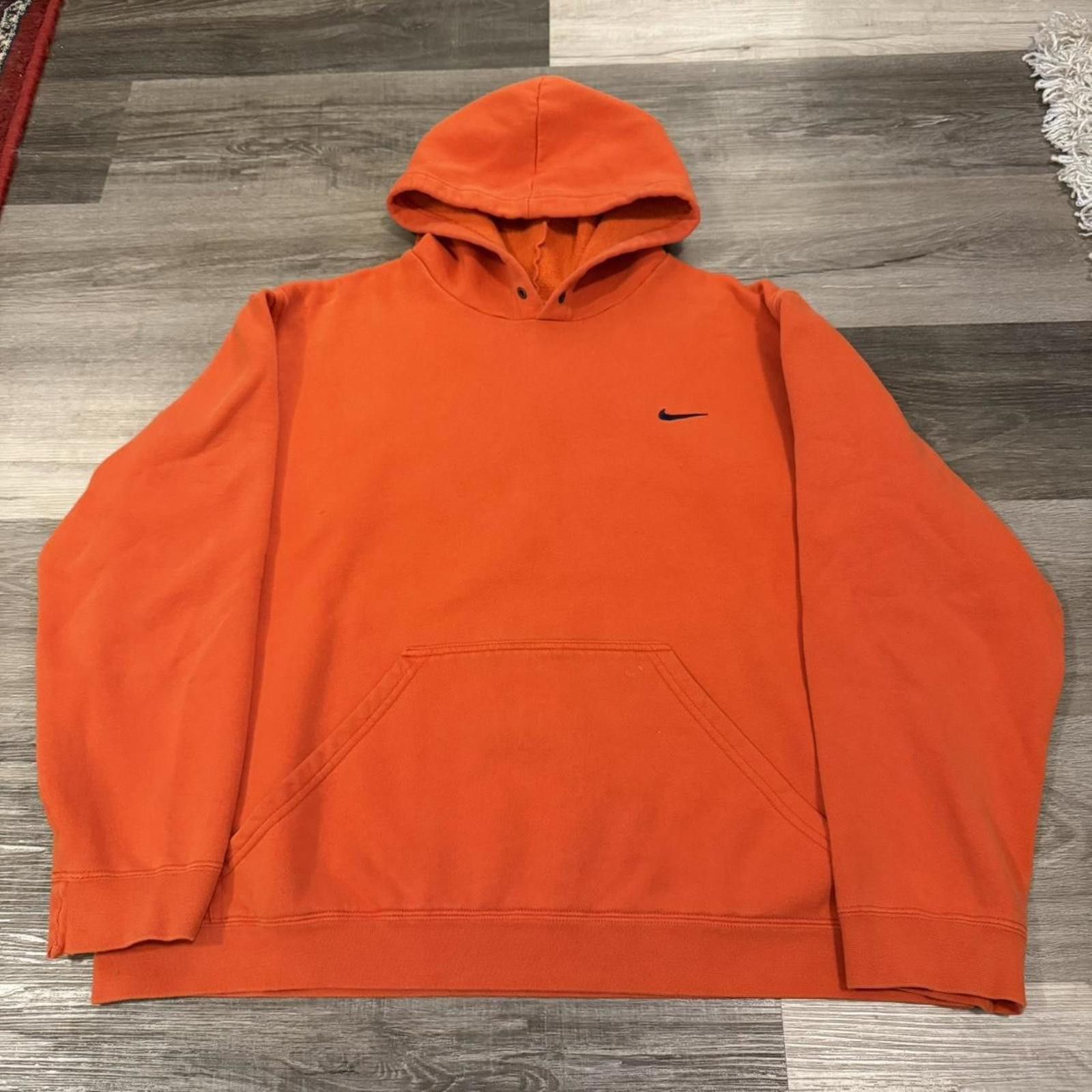 Nike Vintage Nike swoosh hoodie orange 00s L/XL boxy cropped Size US XL / EU 56 / 4 - 2 Thumbnail
