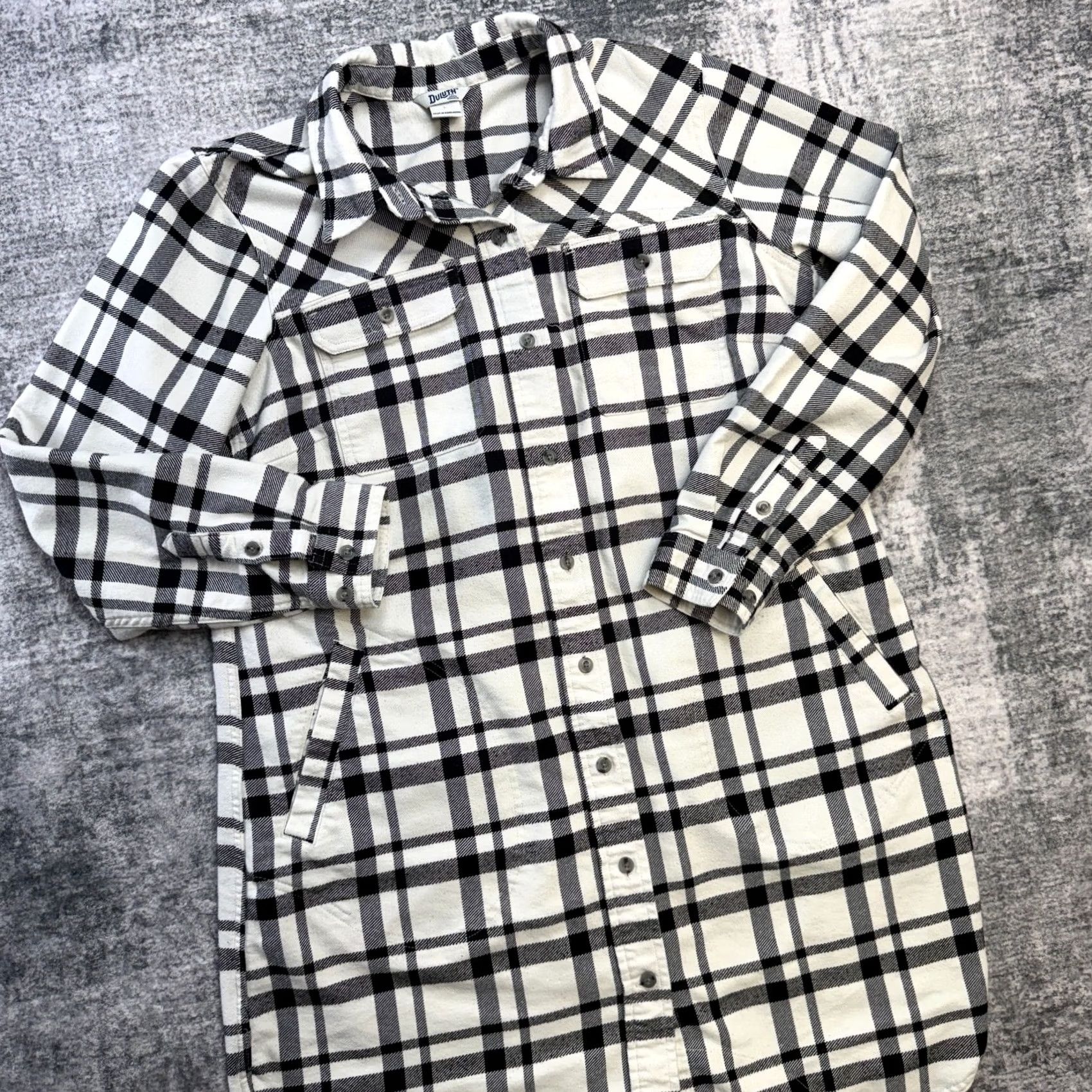 Vintage Duluth Flannel Duster Shirt Womens L White Plaid Pockets Button-Up Casual Workwear Vintage No Size L / US 10 / IT 46 - 2 Thumbnail