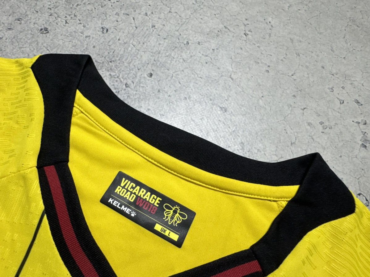 Vintage Kelme FC Watford 2024/2025 Vintage Soccer Jersey Size US L / EU 52-54 / 3 - 6 Thumbnail