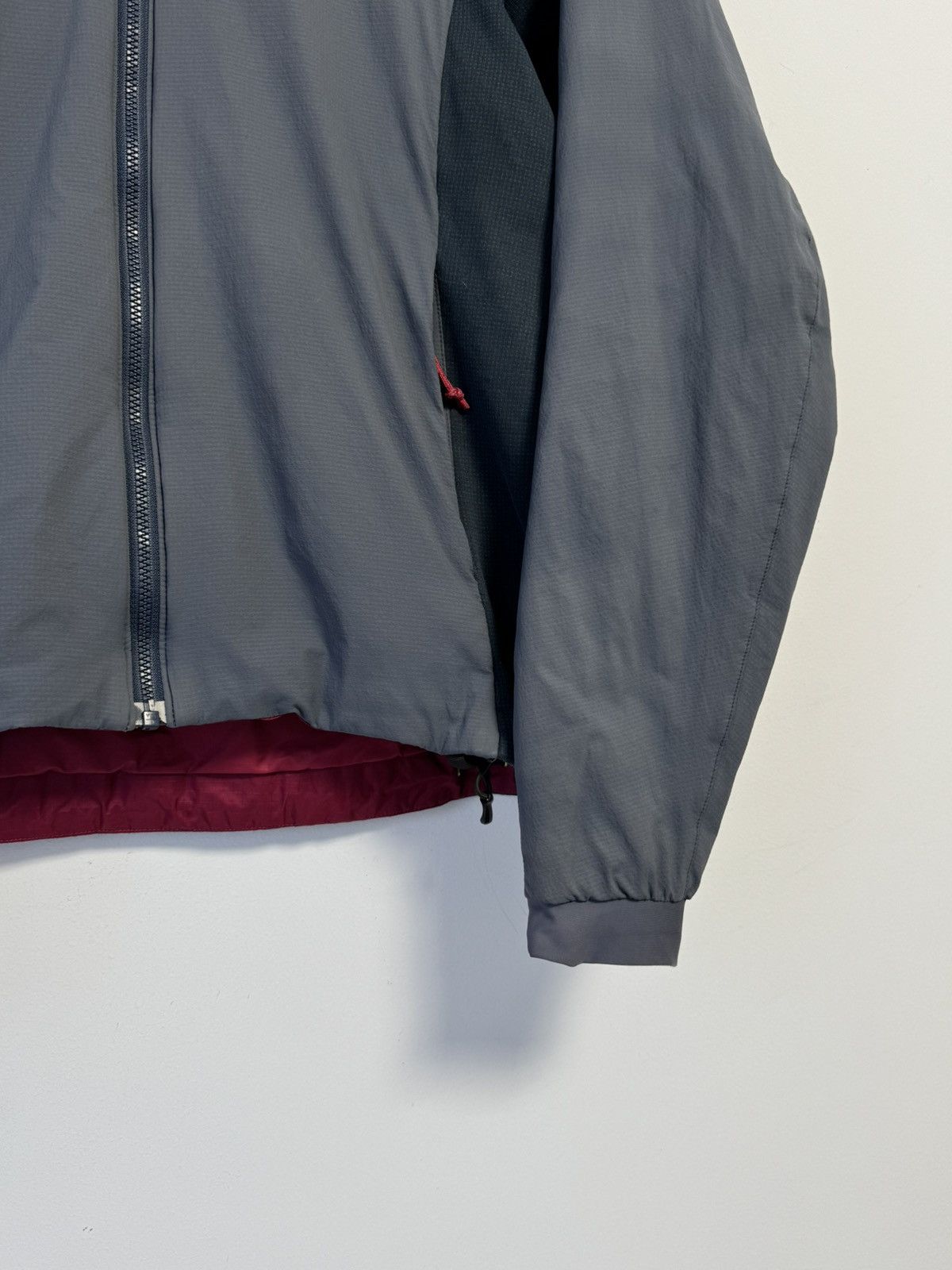 Arc'teryx Arc’teryx Atom Hoodie Women’s Insulated Jacket Size S Size S / US 4 / IT 40 - 4 Thumbnail