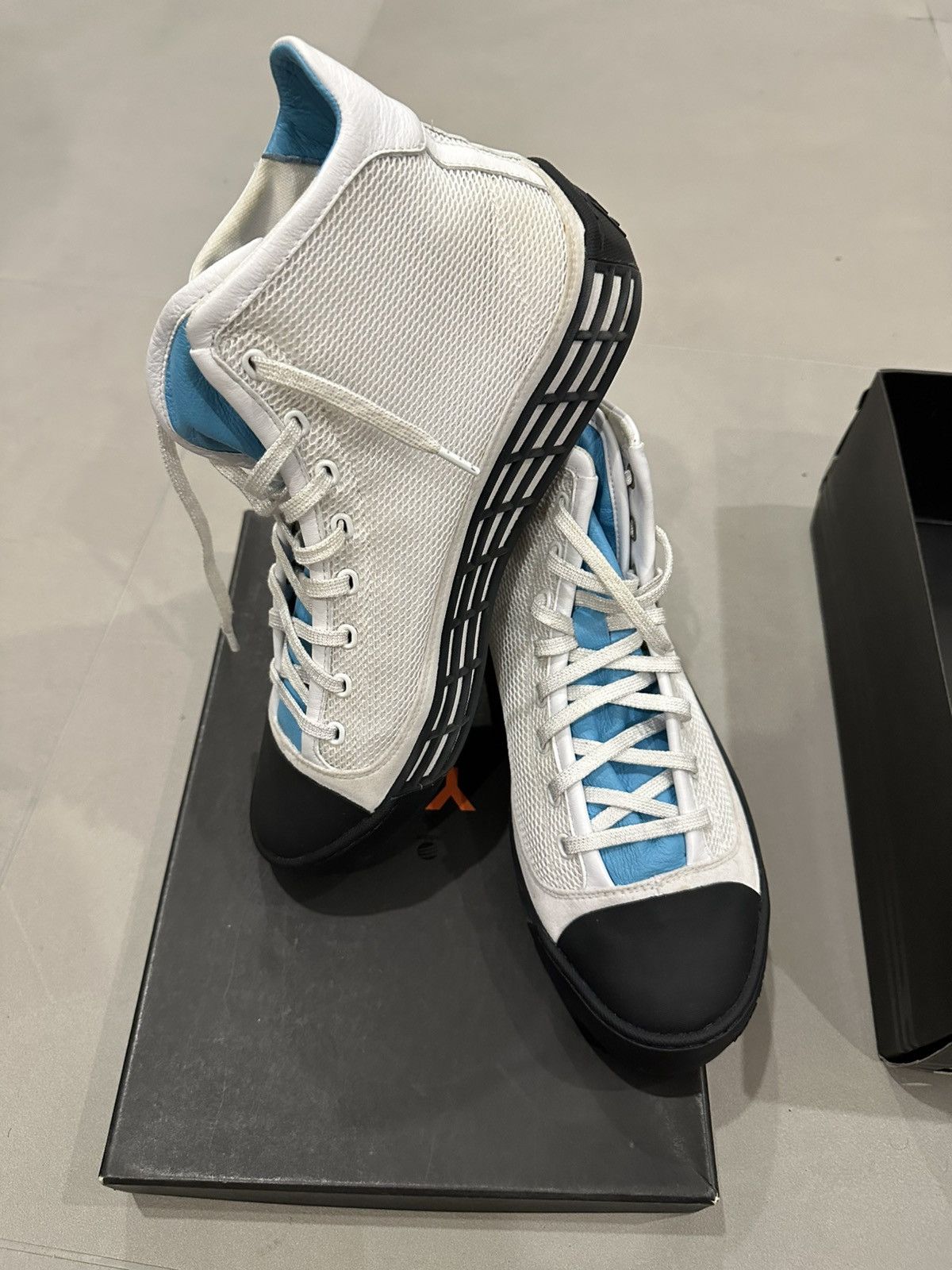 Yohji Yamamoto Y-3 New Ball High Top Sneakers Yohji Yamamoto x Adidas 44 EU Size US 10 / EU 43 - 6 Thumbnail