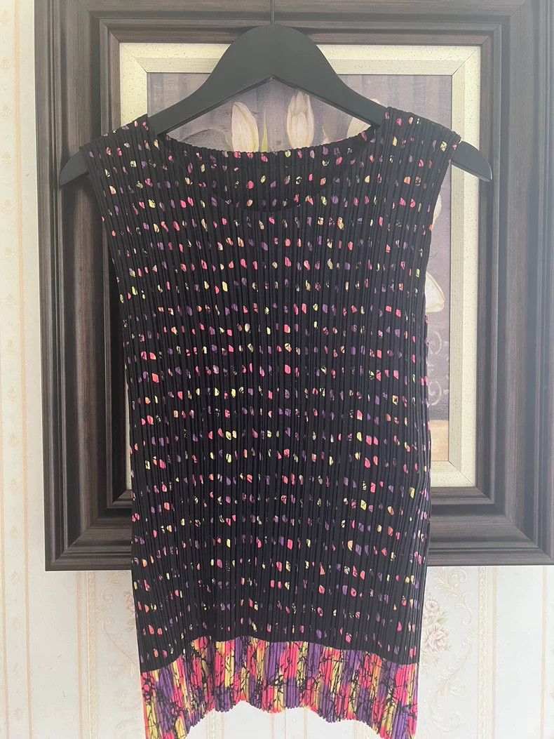 Issey Miyake issey miyake size:2 Colorful polka dot pleated vest 2505-N Size XS / US 0-2 / IT 36-38 - 1 Thumbnail