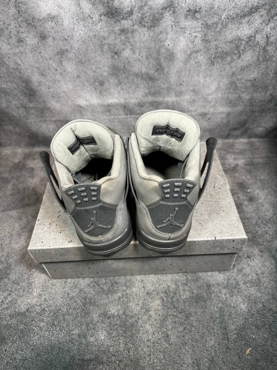 Jordan Brand Size 8.5 | Jordan 4 Wet Cement With Box | Pre-Owned Size US 8.5 / EU 41-42 - 2 Thumbnail