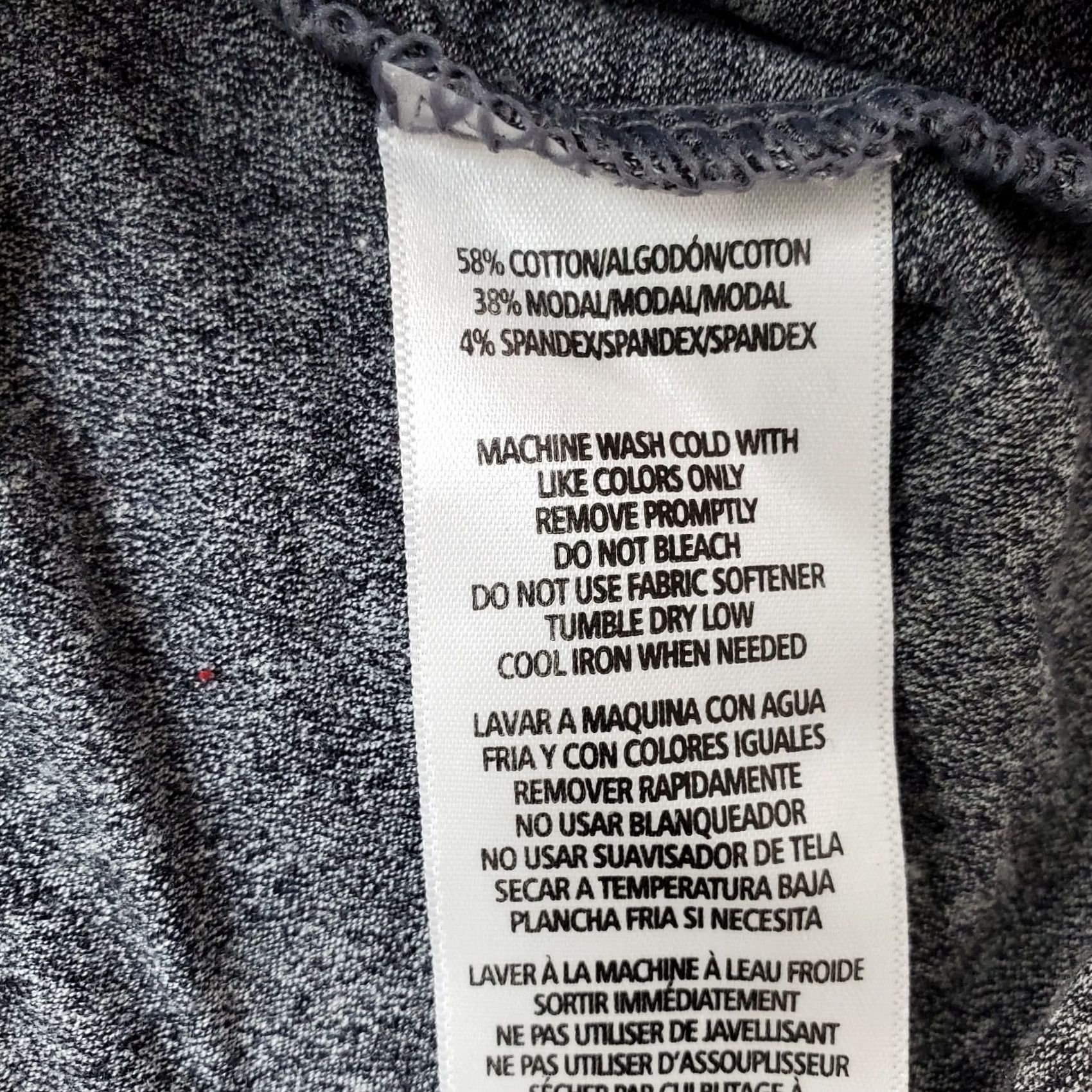 Calvin Klein Calvin Klein Women's S Gray Quick Dry Short Sleeve T-Shirt Size S / US 4 / IT 40 - 7 Thumbnail