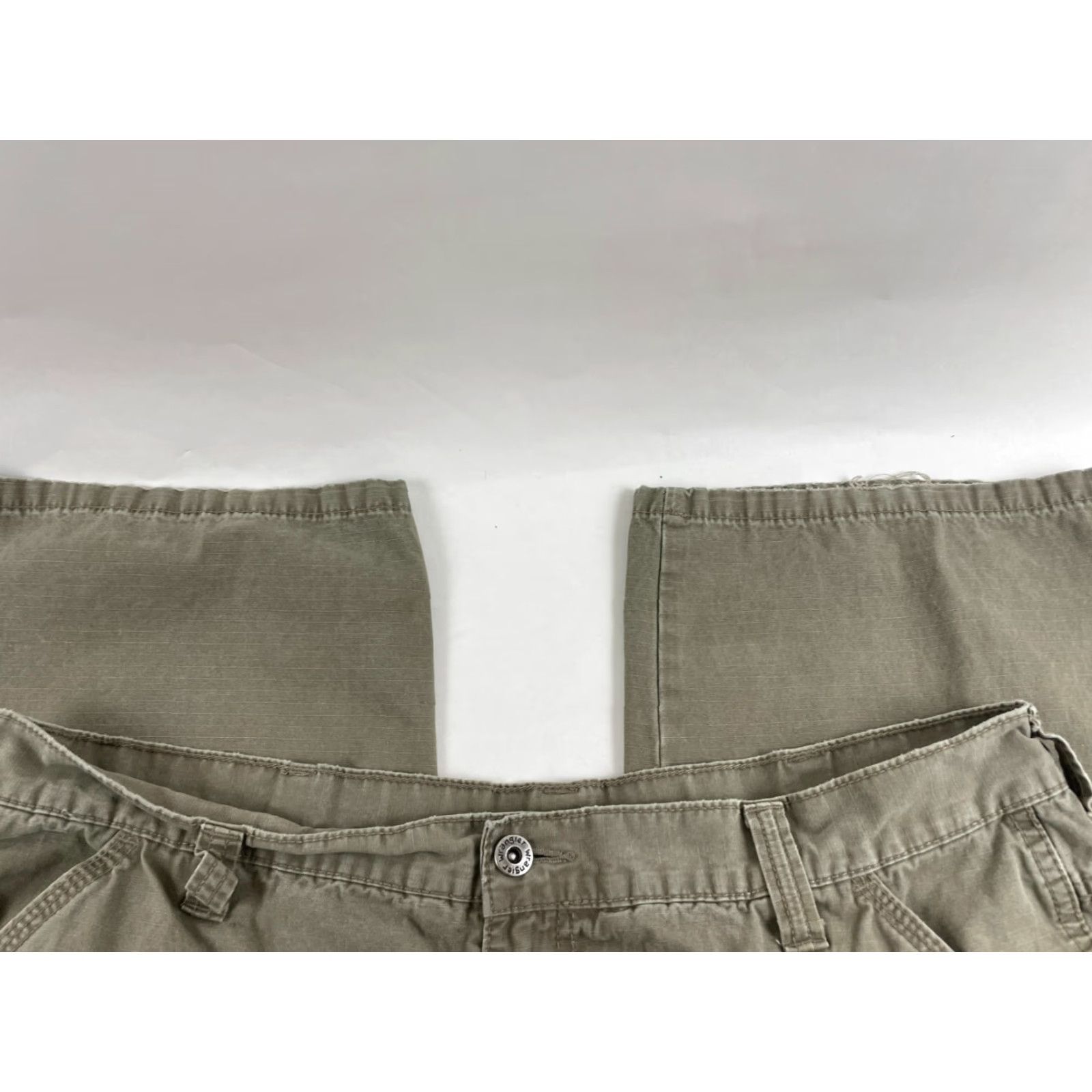 Wrangler Wrangler Pants Mens 38x32 Cargo Pockets Straight Brown Tan Casual Workwear Modern Cargo Pocket Mens Regular Size 38x32 Size US 38 / EU 54 - 3 Thumbnail