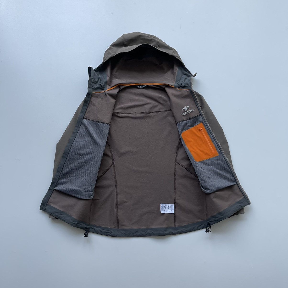 Arc'teryx Arcteryx Gamma LT SS15 Hooded Softshell Jacket Basalt Rare Size US M / EU 48-50 / 2 - 7 Thumbnail