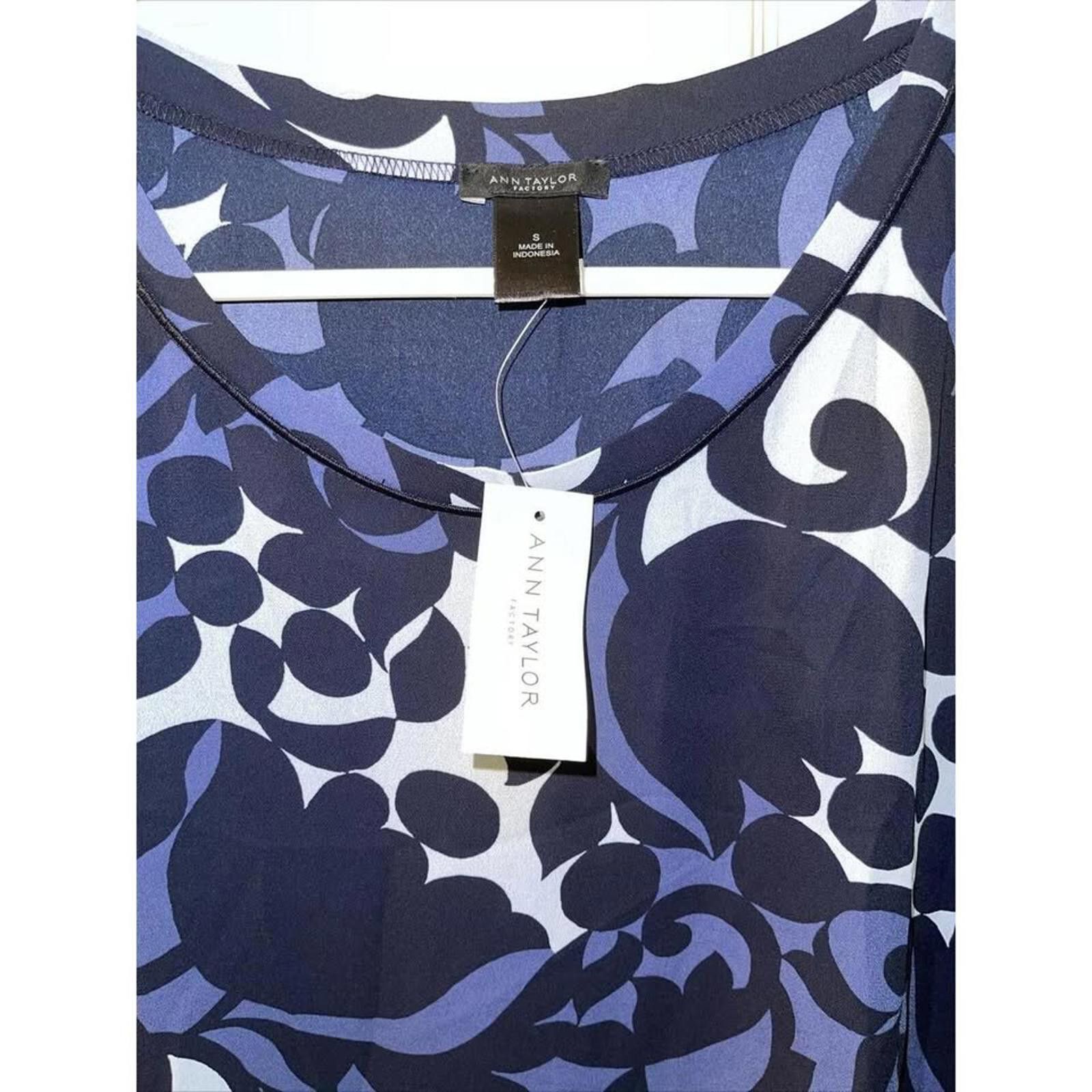 Other Ann Taylor Factory Floral Print Top - Size Small Size S / US 4 / IT 40 - 3 Thumbnail