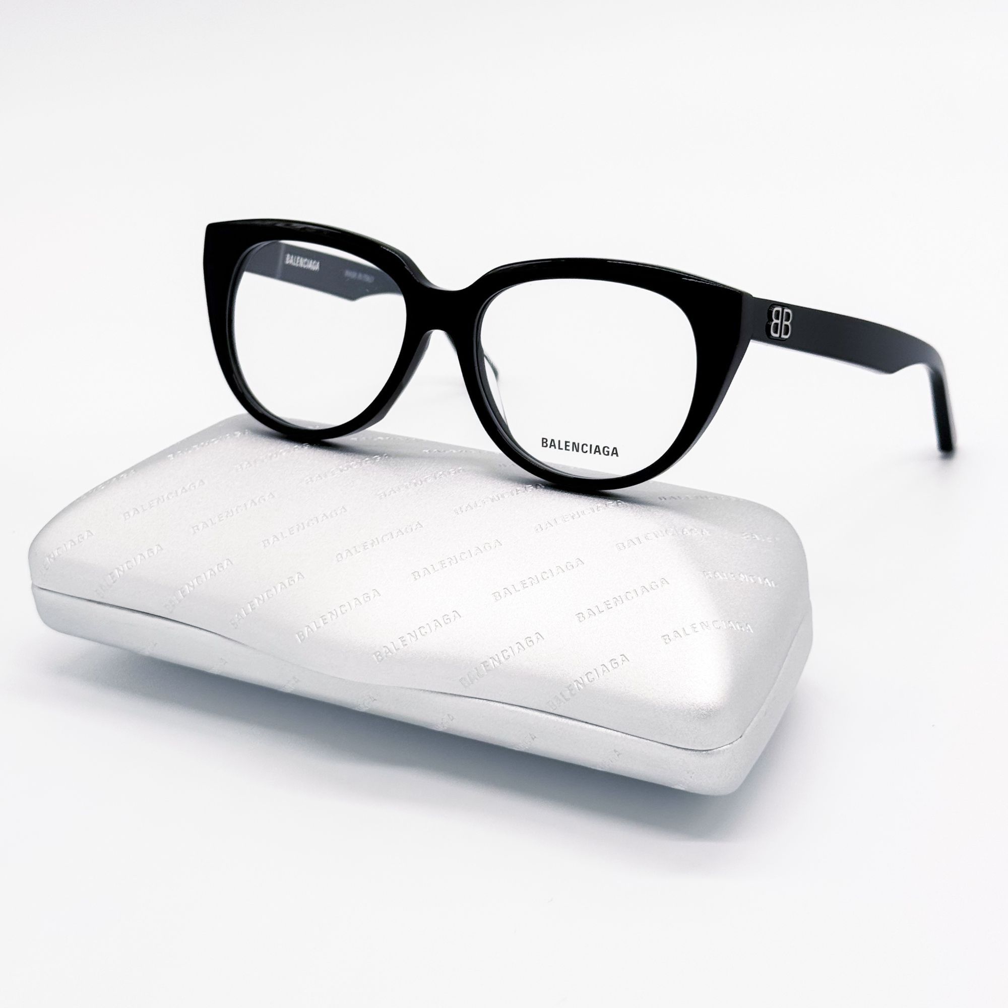 Balenciaga NEW BALENCIAGA EYEGLASSES BB0131O 001 ROUND OVAL BLACK WOMEN Size ONE SIZE - 1 Thumbnail