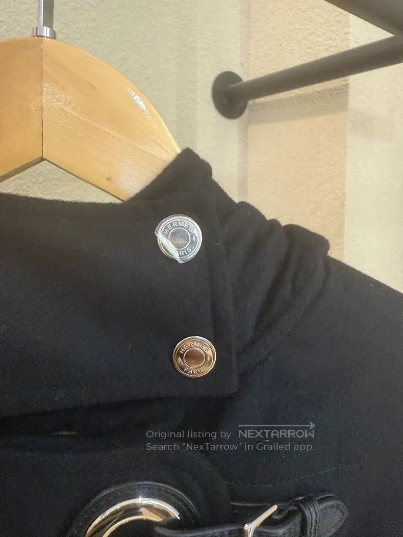 Hermes Hermes Black Hooded Vest Dress, 86% Cashmere, 14% Silk Fab Size XS / US 0-2 / IT 36-38 - 3 Thumbnail